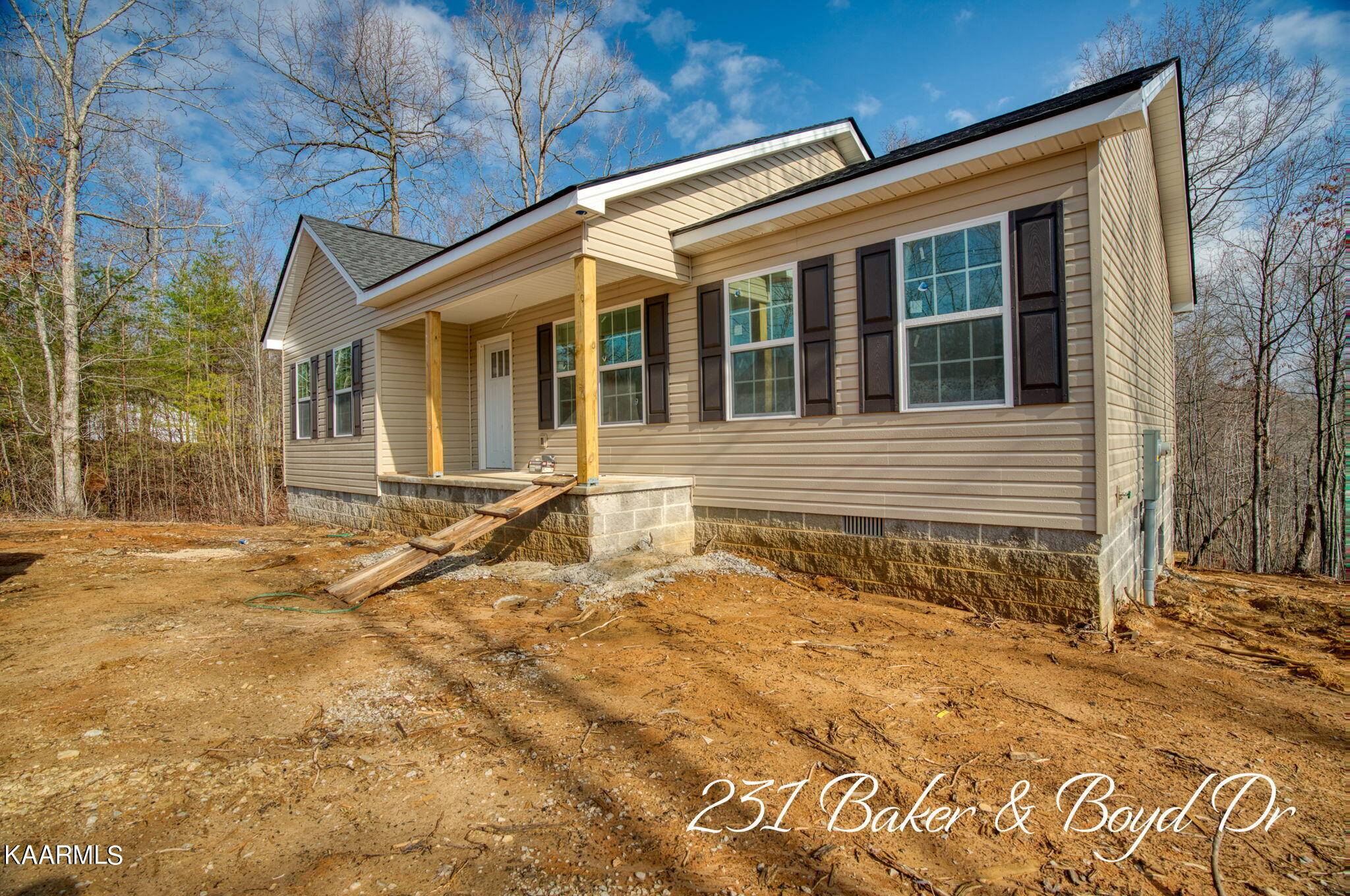 Spencer, TN 38585,231 Baker & Boyd DR