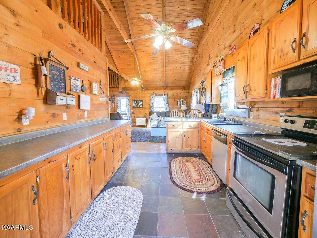 Benton, TN 37307,1099 Thomas Road