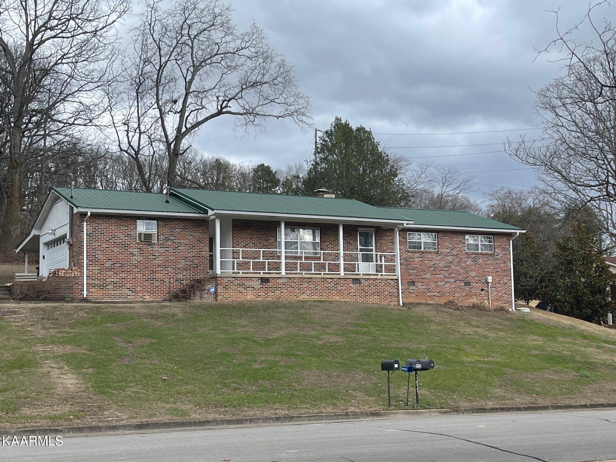 Athens, TN 37303,912 Towanda Trail Tr