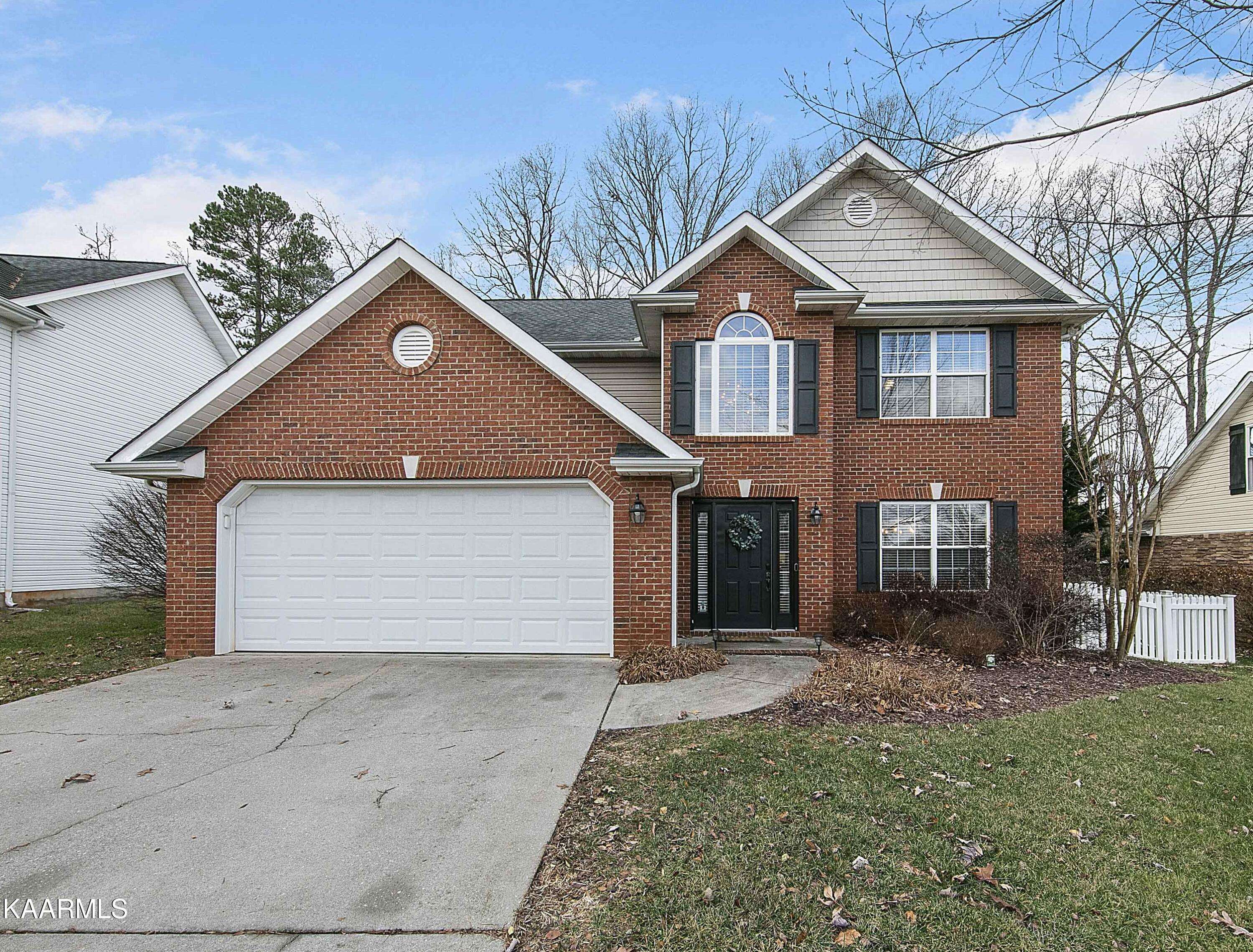 Knoxville, TN 37923,721 Briar WAY