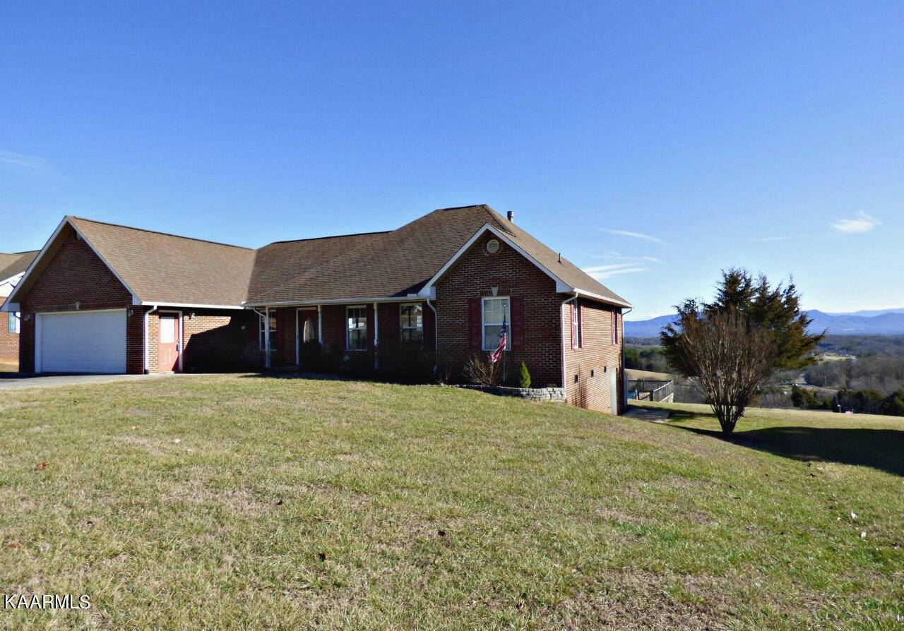 Dandridge, TN 37725,136 Skyline DR