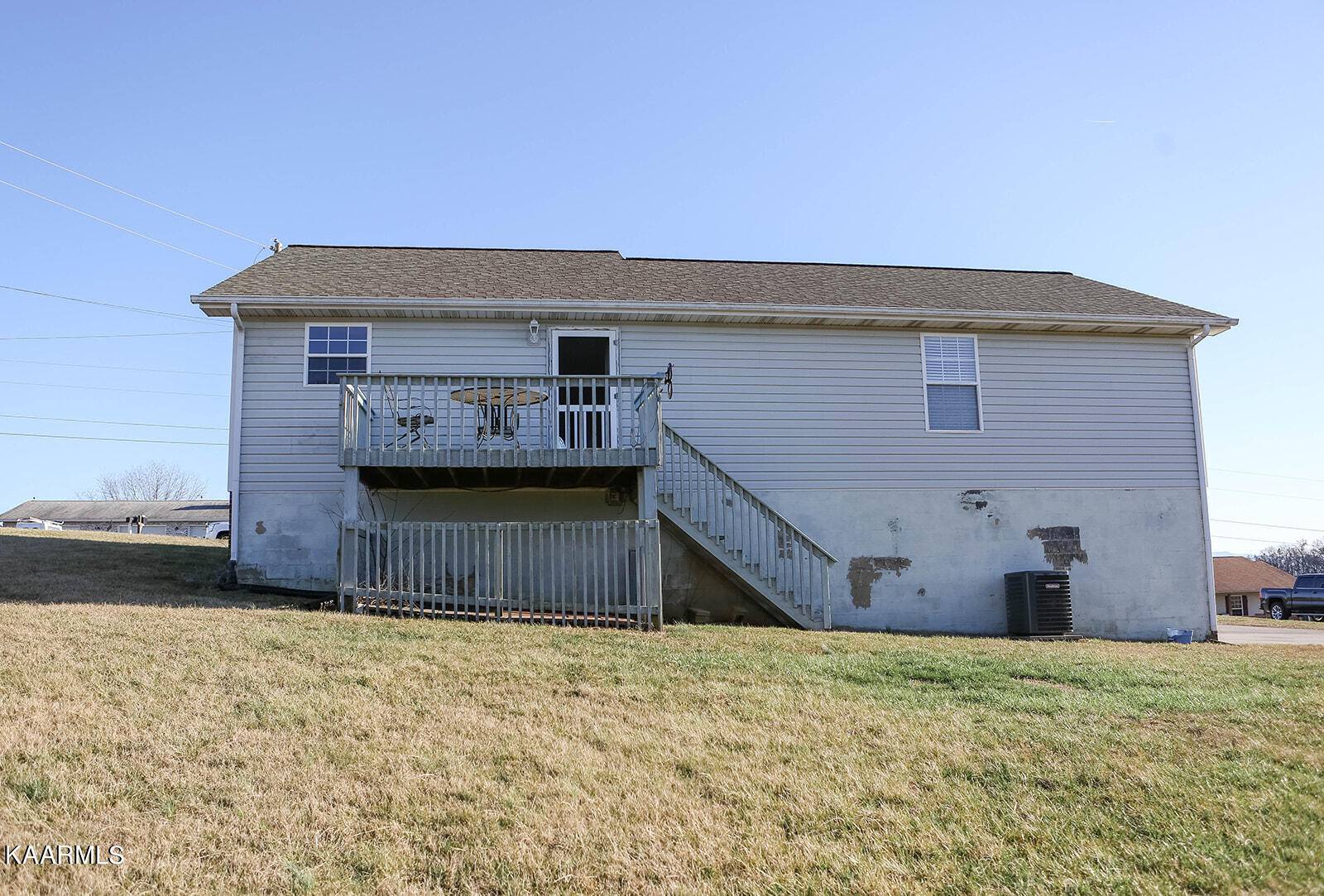 Dandridge, TN 37725,1748 Goddard LN