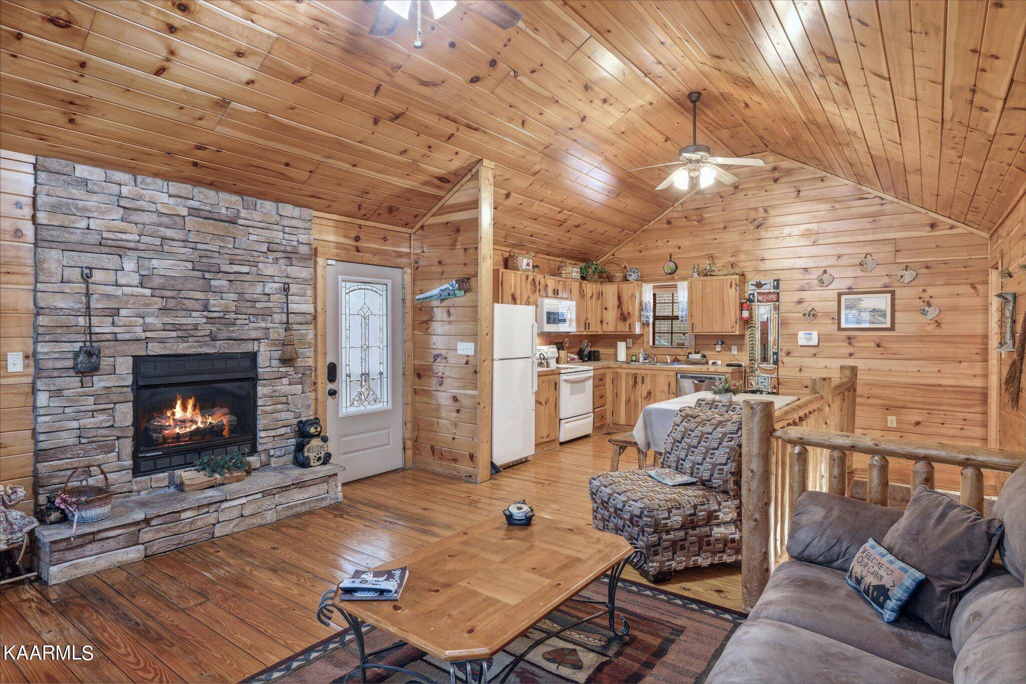 Sevierville, TN 37876,3412 Shady Grove CT