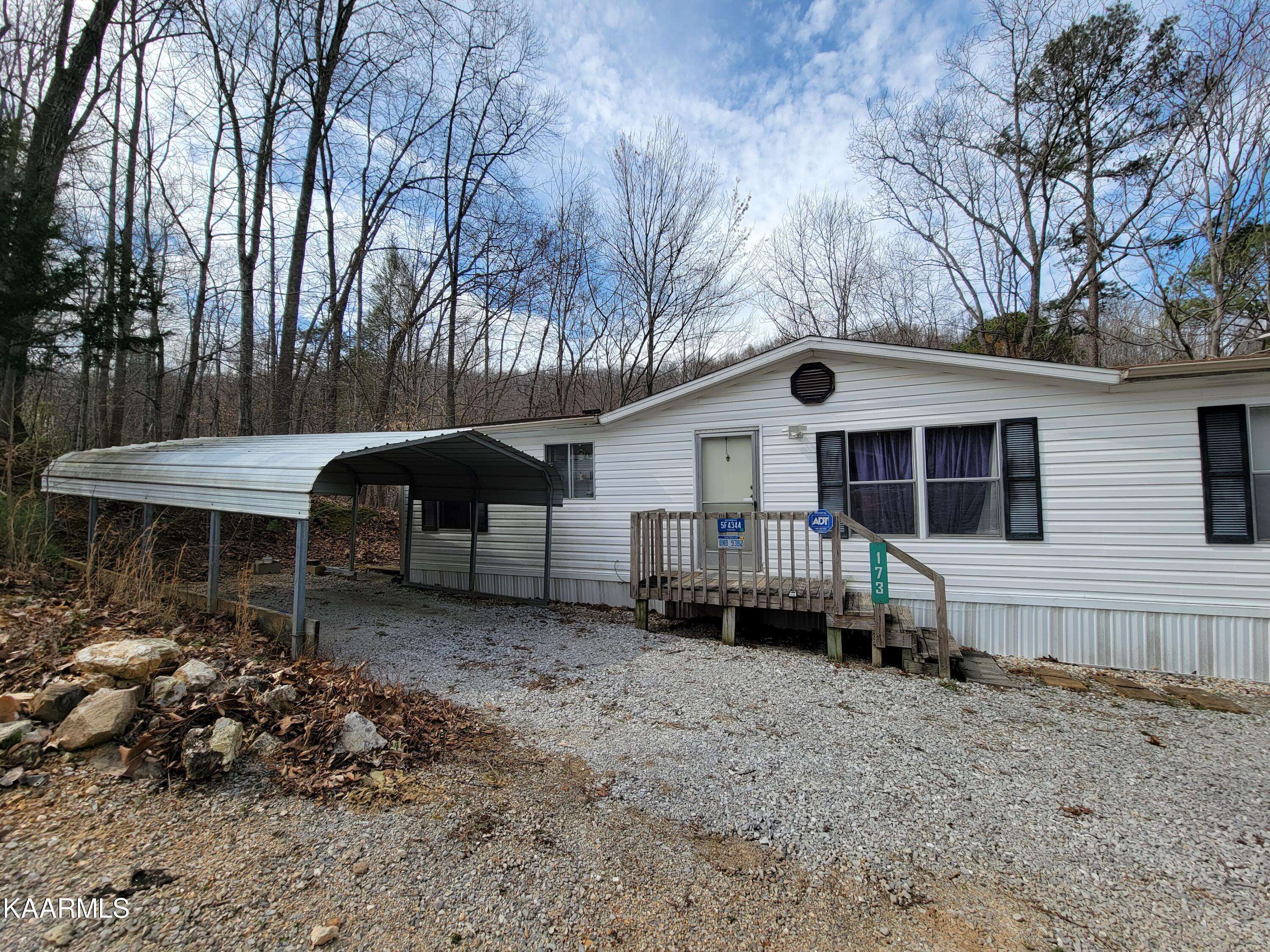 Caryville, TN 37714,173 Scenic Point DR