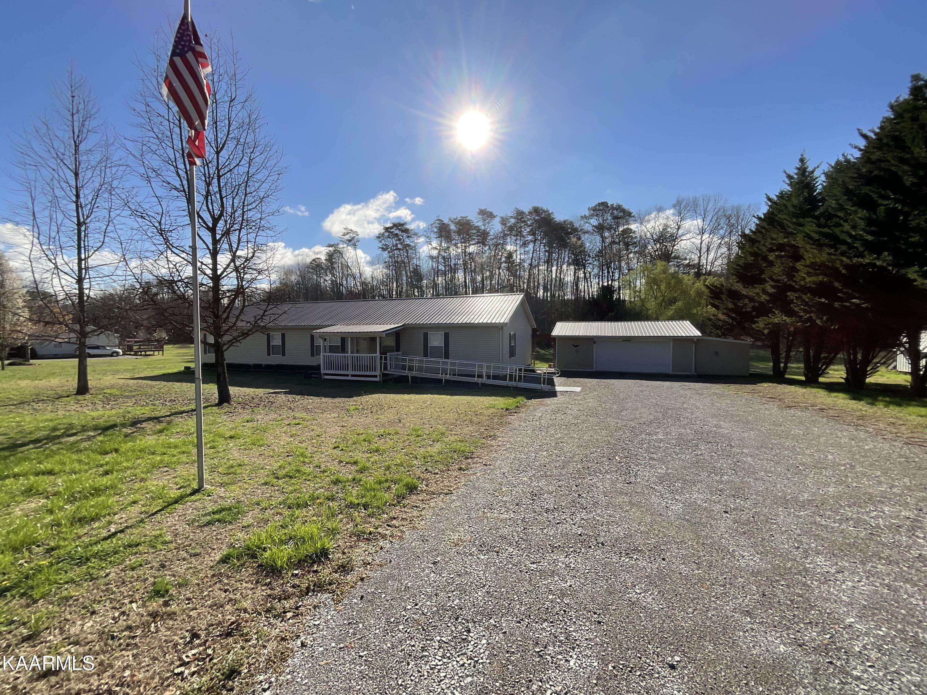 Tellico Plains, TN 37385,211 Baker Farm Rd