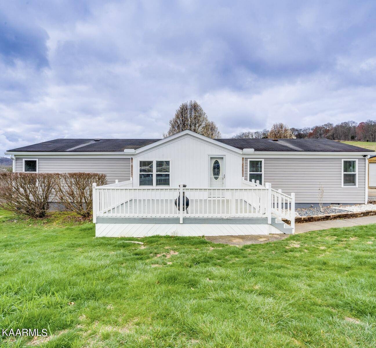 Blountville, TN 37617,430 Highland Meadows DR