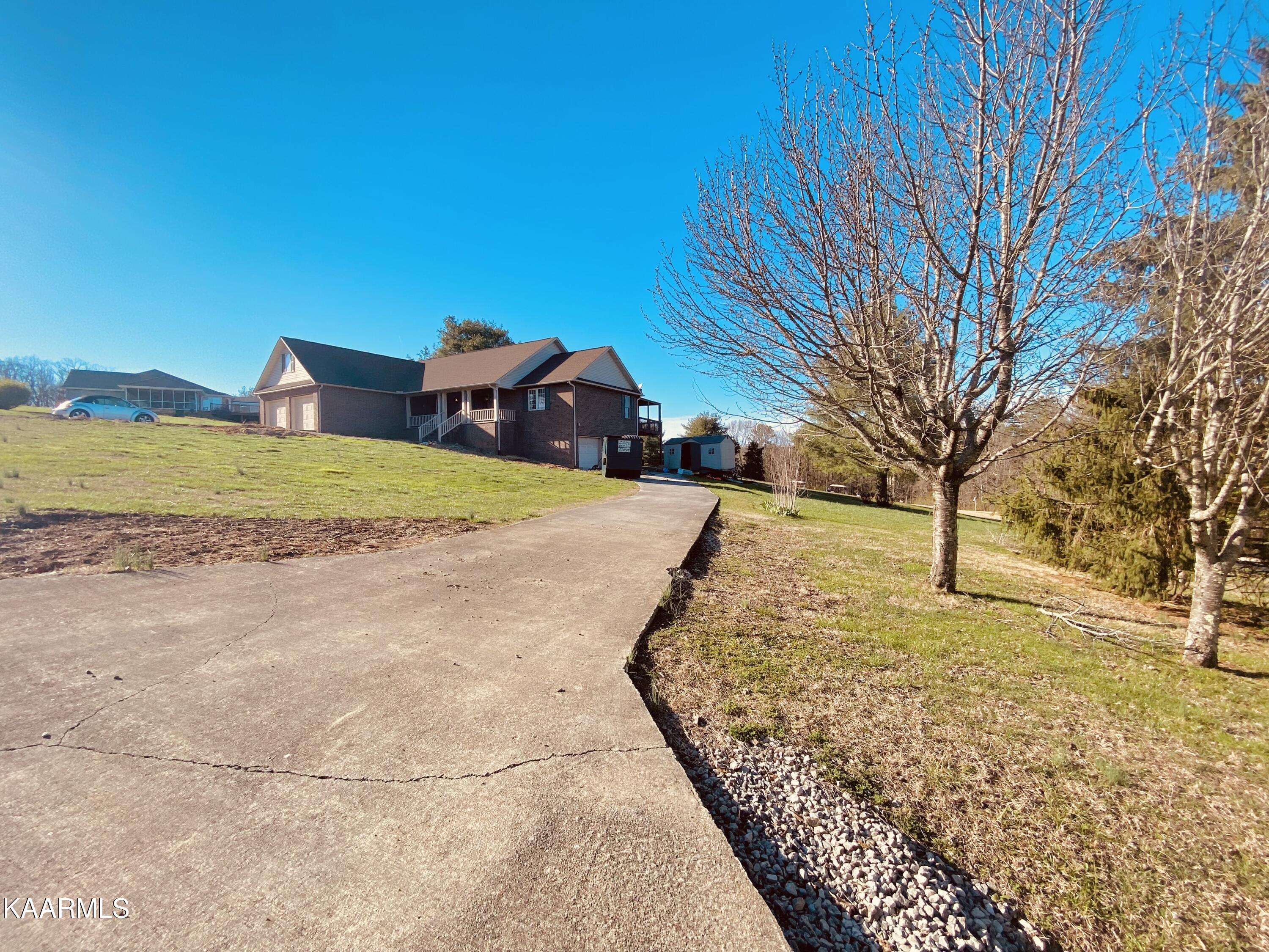 Dandridge, TN 37725,322 Battlefield Drive DR