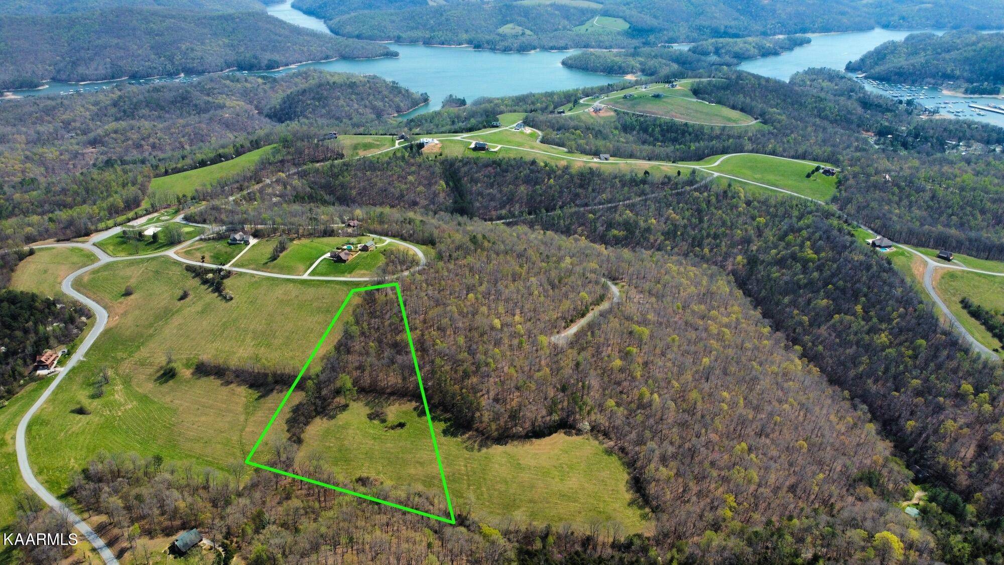 New Tazewell, TN 37825,Flagstone LOOP