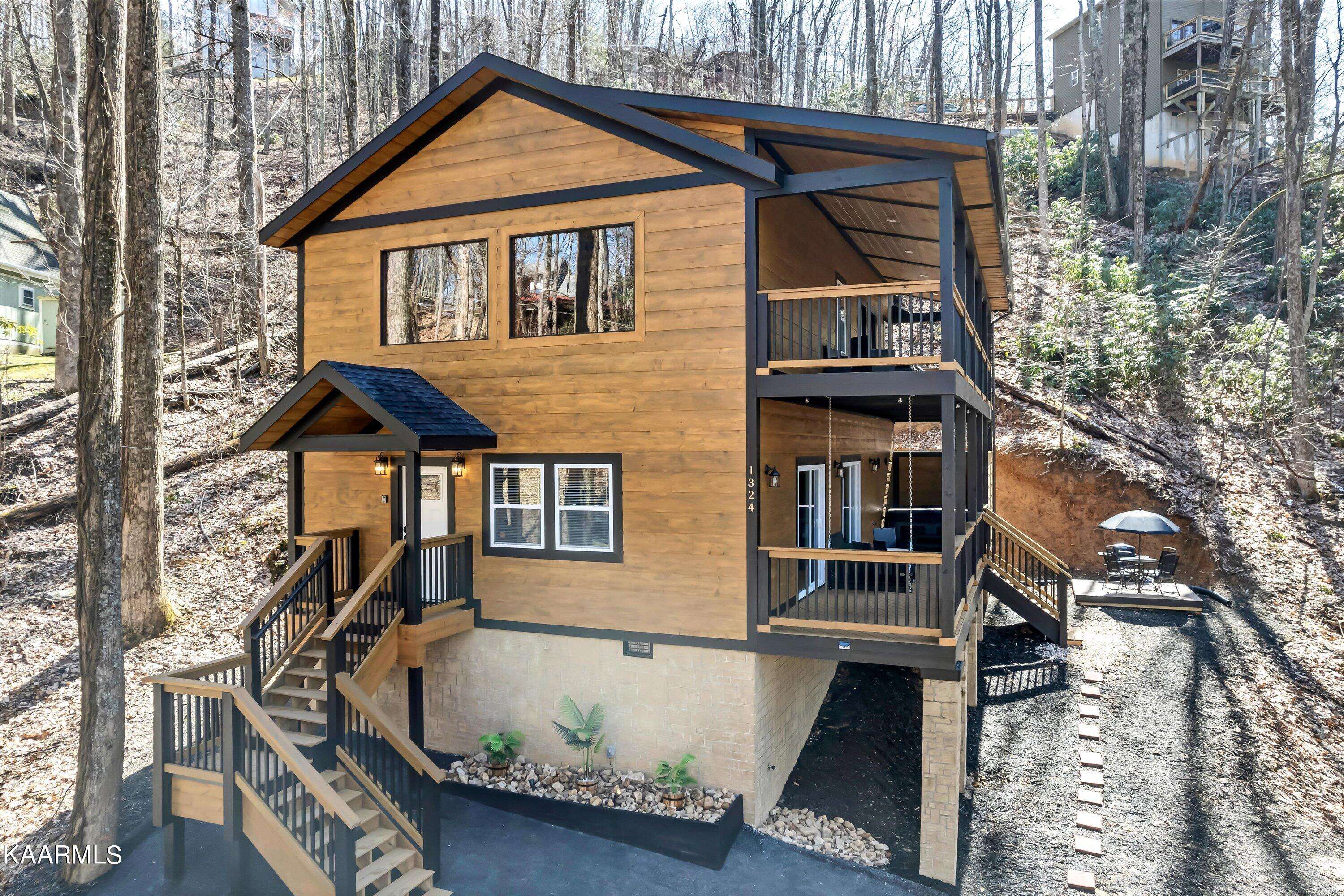 Gatlinburg, TN 37738,1324 Baden CIR