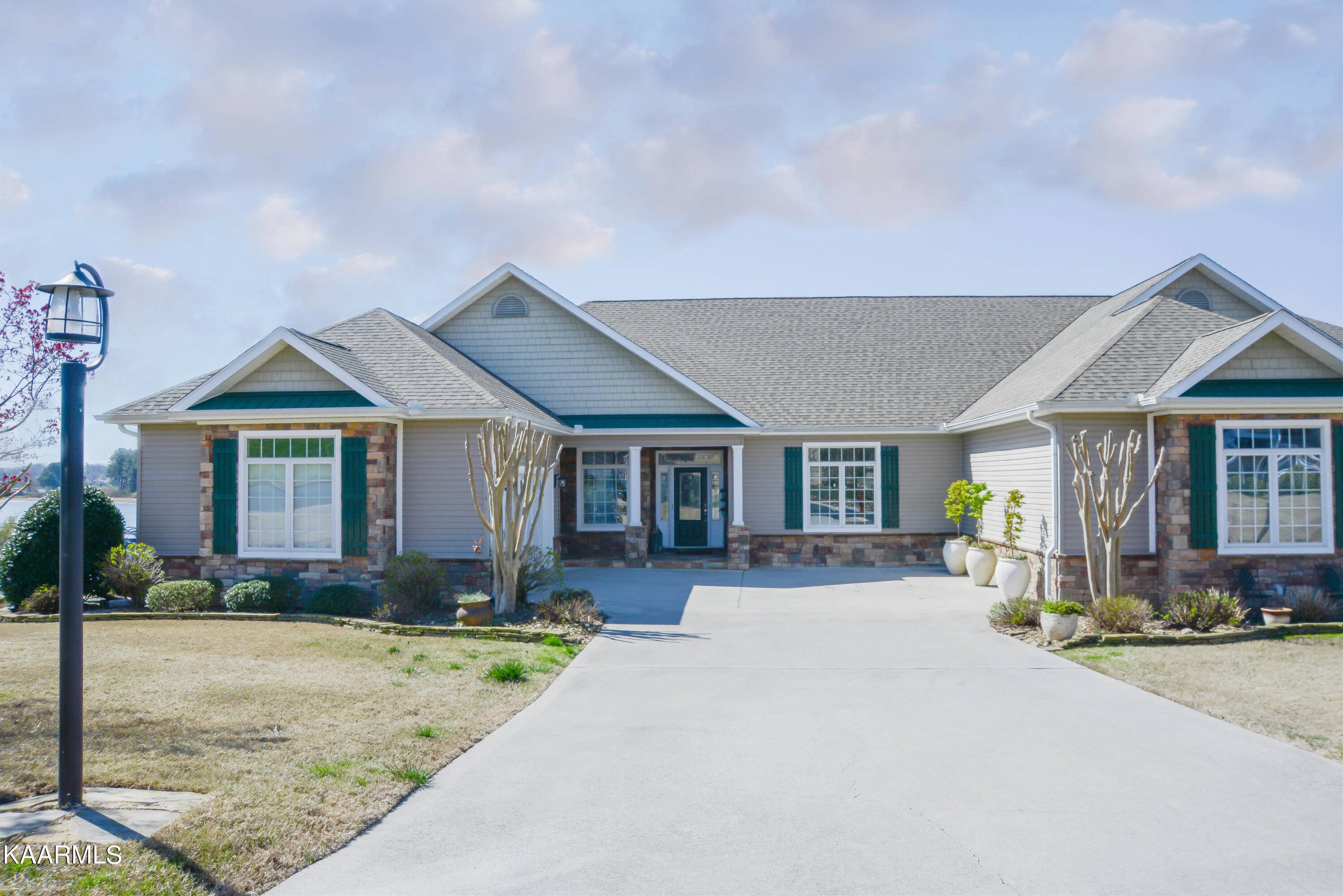 Loudon, TN 37774,138 Chota Landing DR