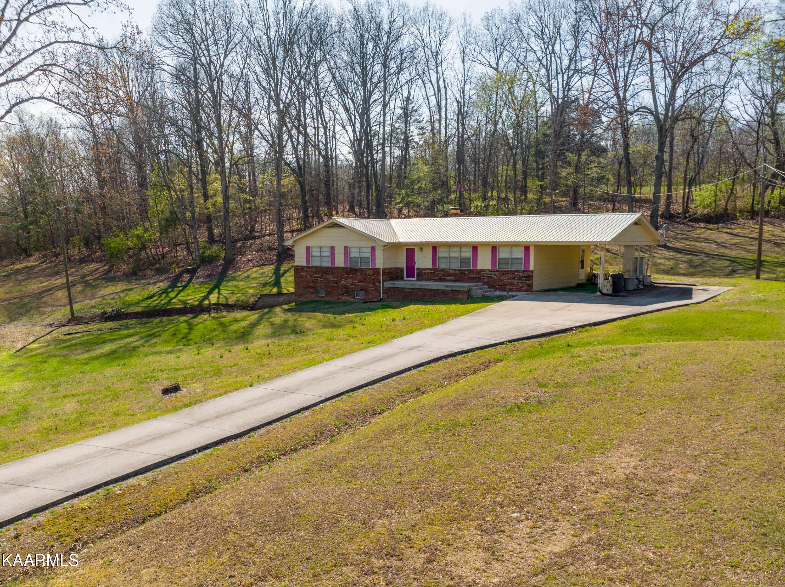 Sweetwater, TN 37874,169 Upton Rd