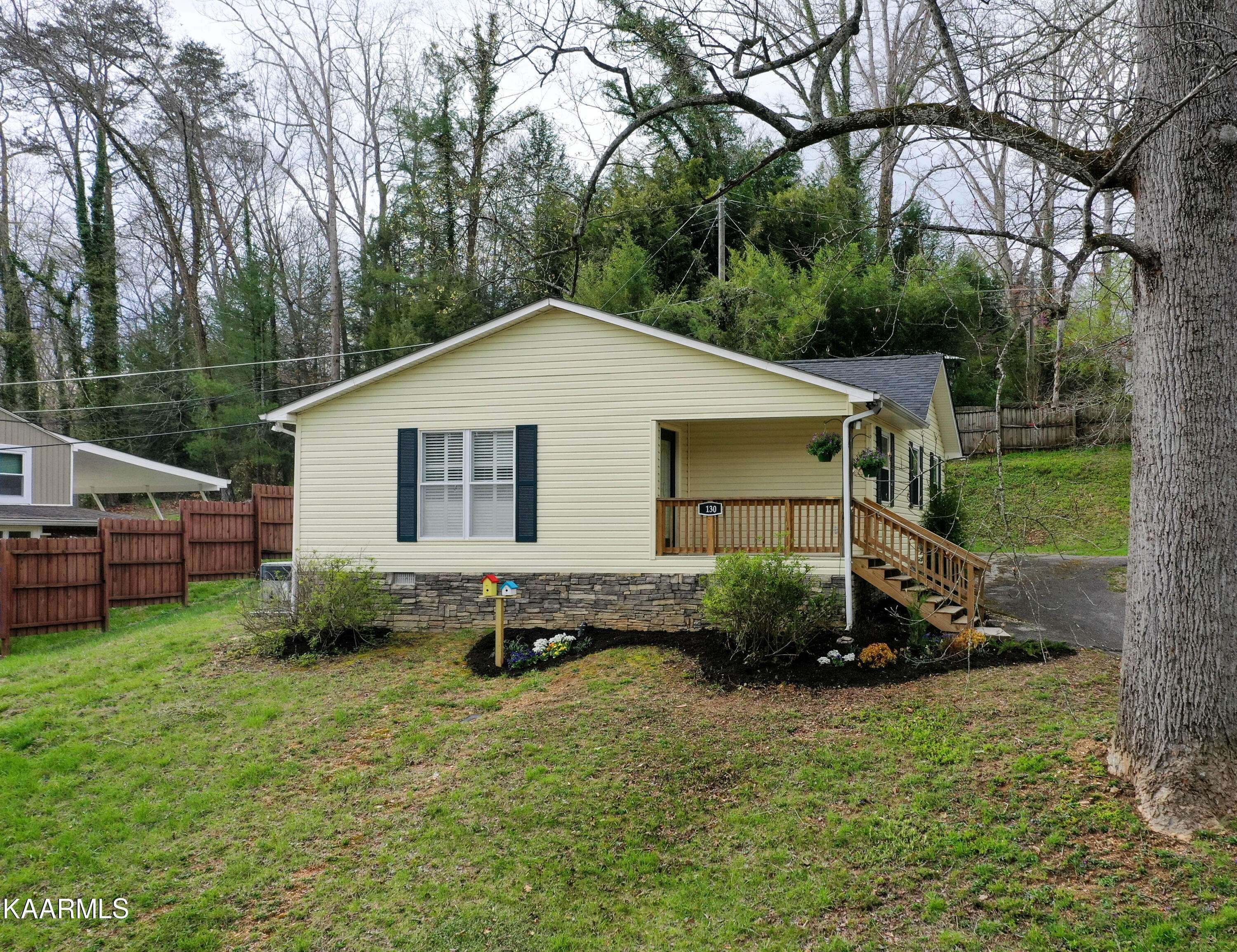 Norris, TN 37828,130 Crescent Rd