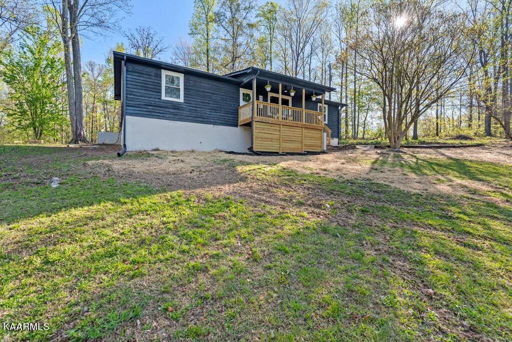 Powell, TN 37849,141 Lucas Ridge LN