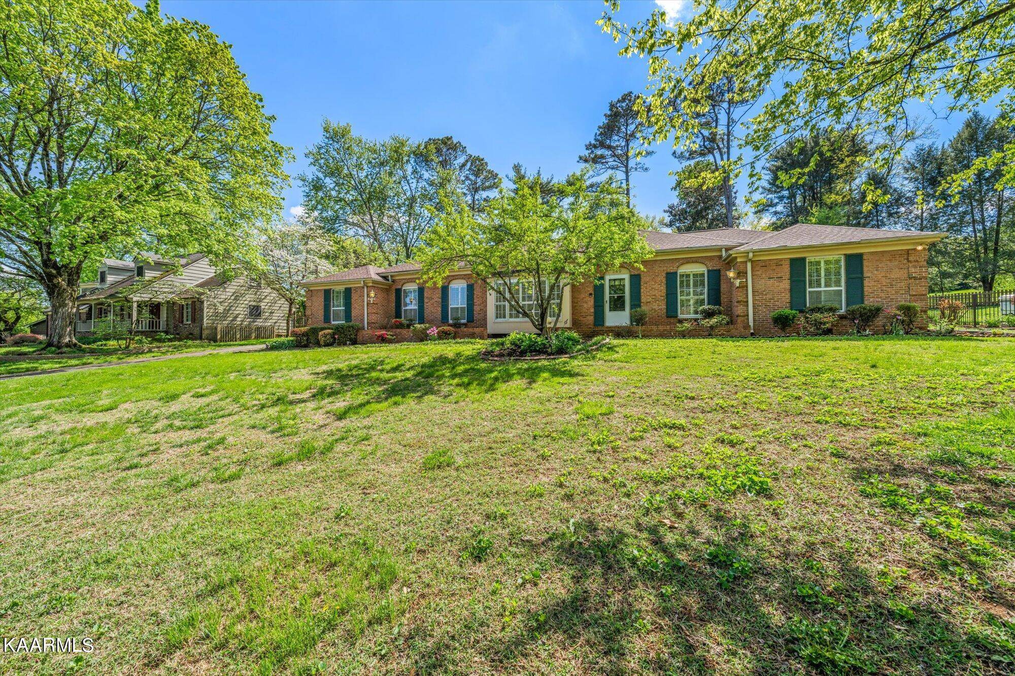 Knoxville, TN 37934,349 Dominion CIR