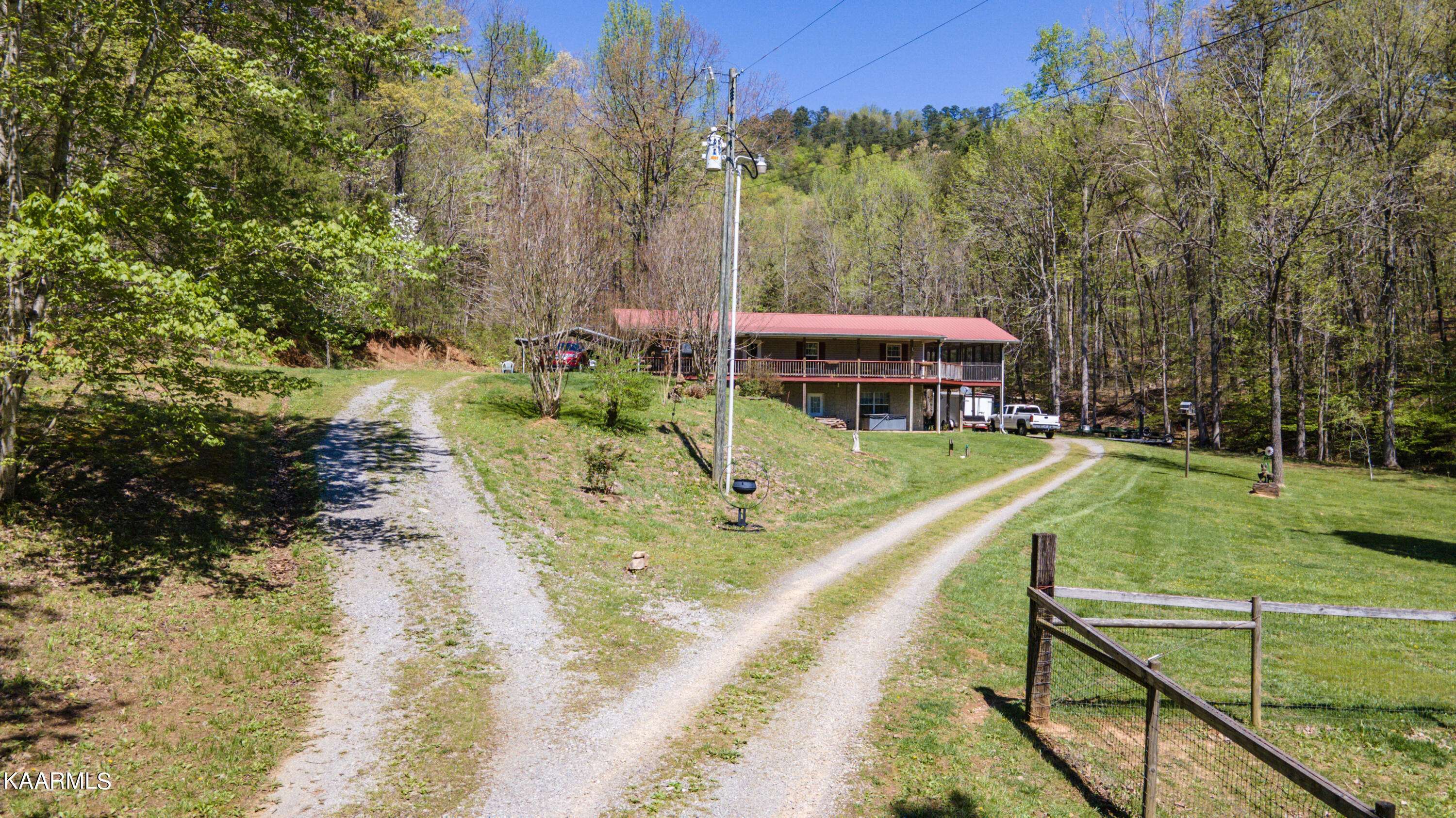 Tellico Plains, TN 37385,1311 Reagan Valley Road Rd