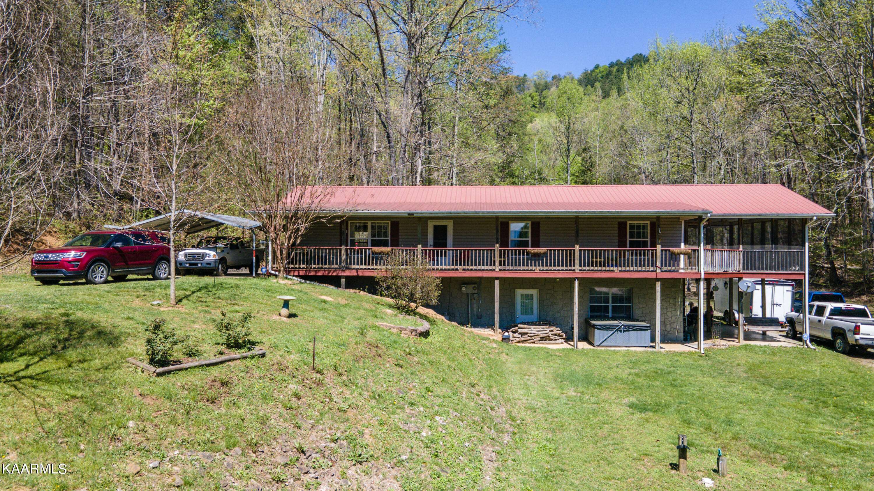 Tellico Plains, TN 37385,1311 Reagan Valley Road Rd