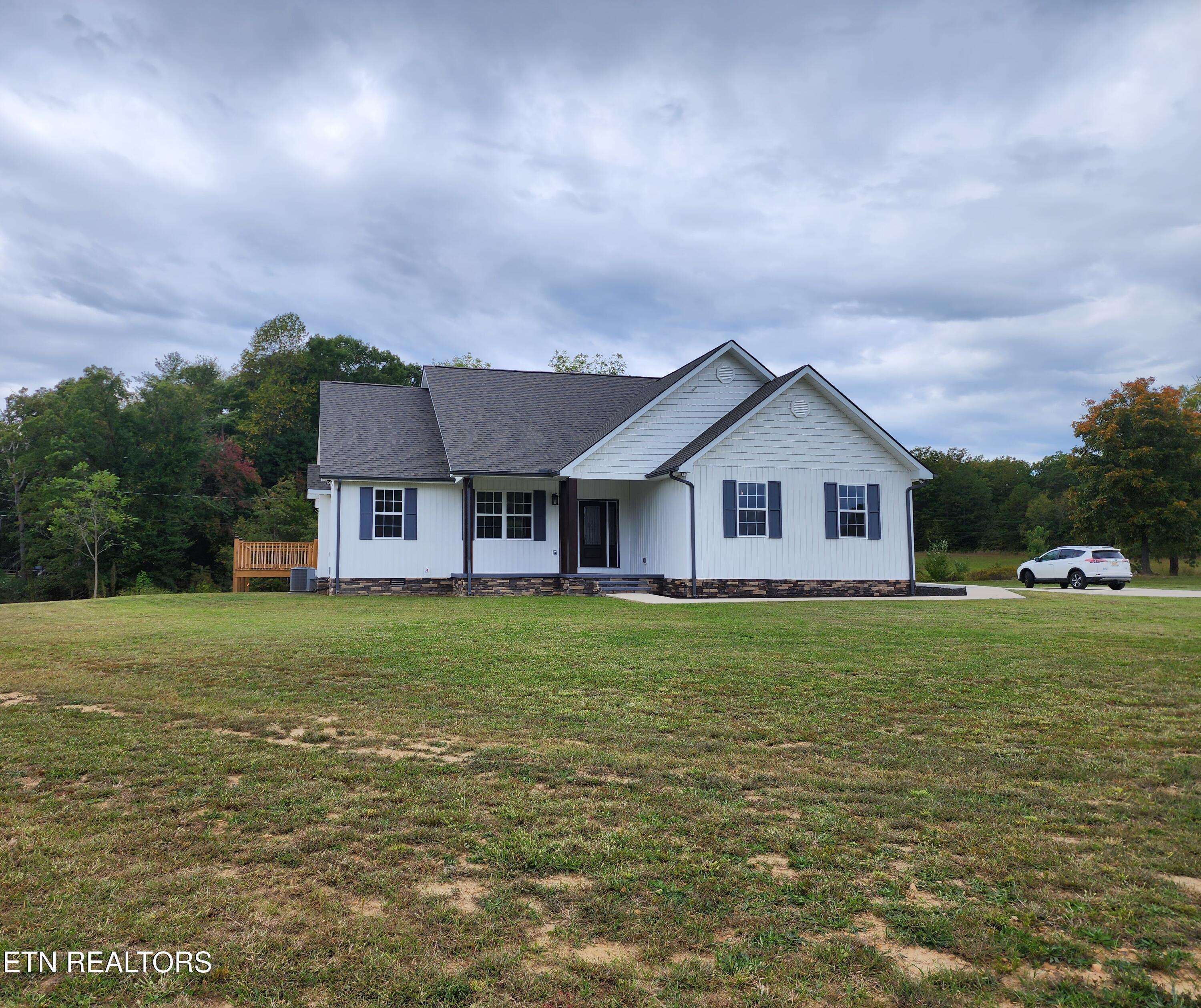 Winfield, TN 37892,1196 Clay Hill Rd