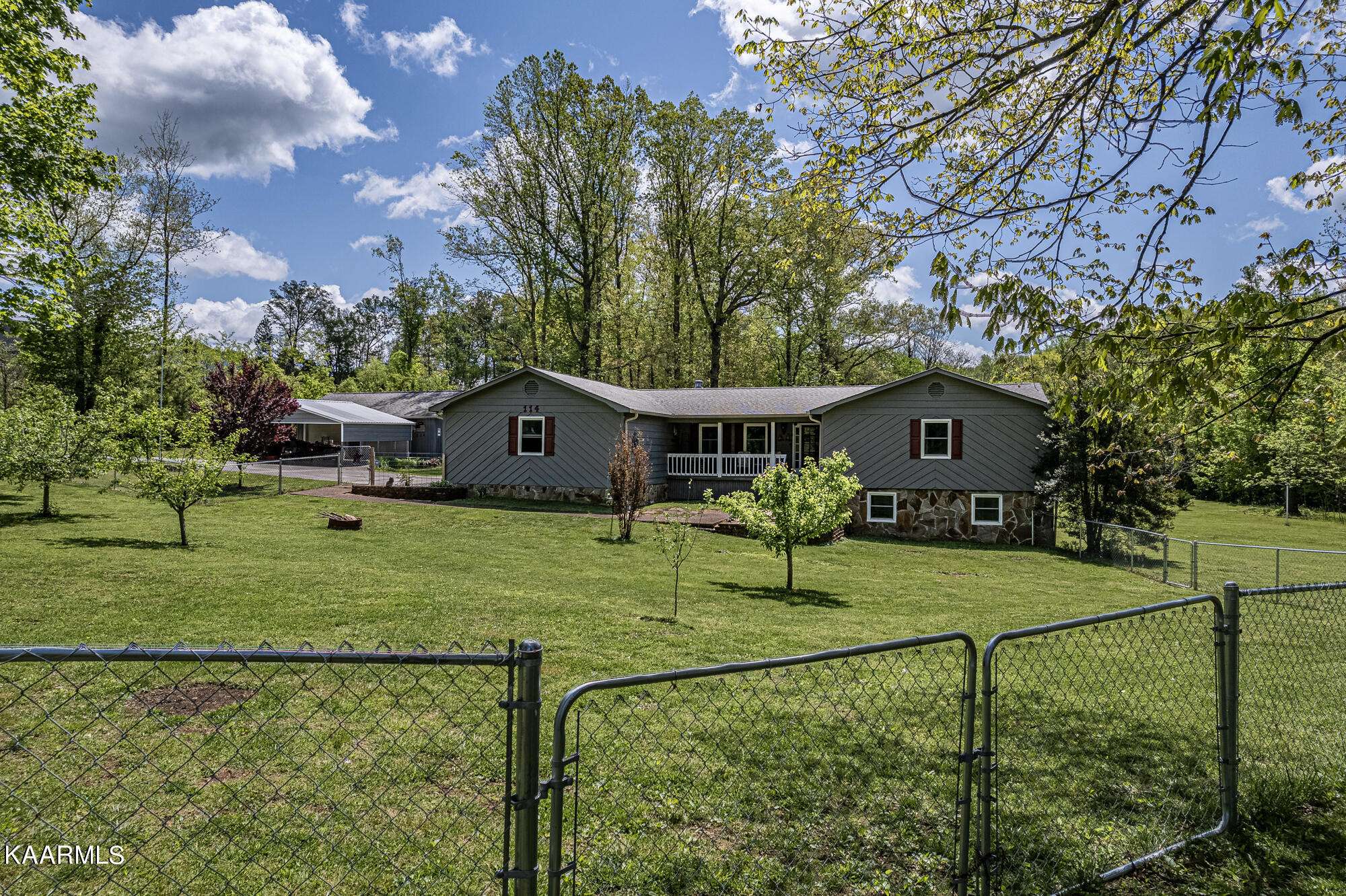 Niota, TN 37826,114 County Road 362