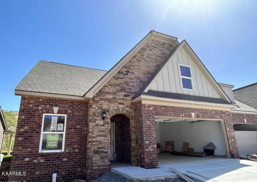 Knoxville, TN 37932,11148 Narrow Leaf DR