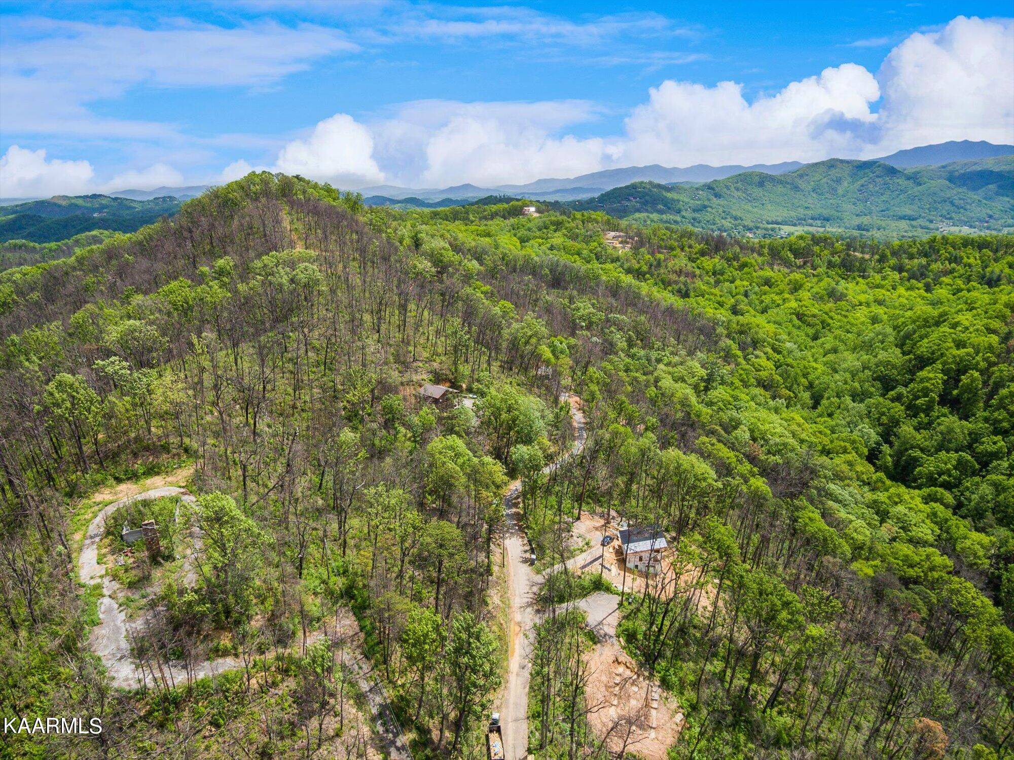 Sevierville, TN 37876,2219 Headrick Lead