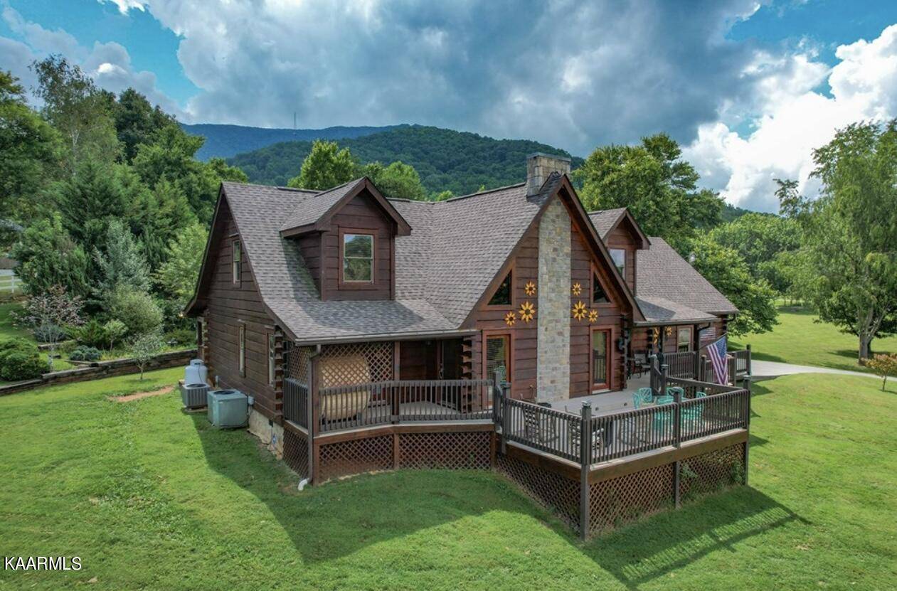 Sevierville, TN 37862,3320 Valley LN