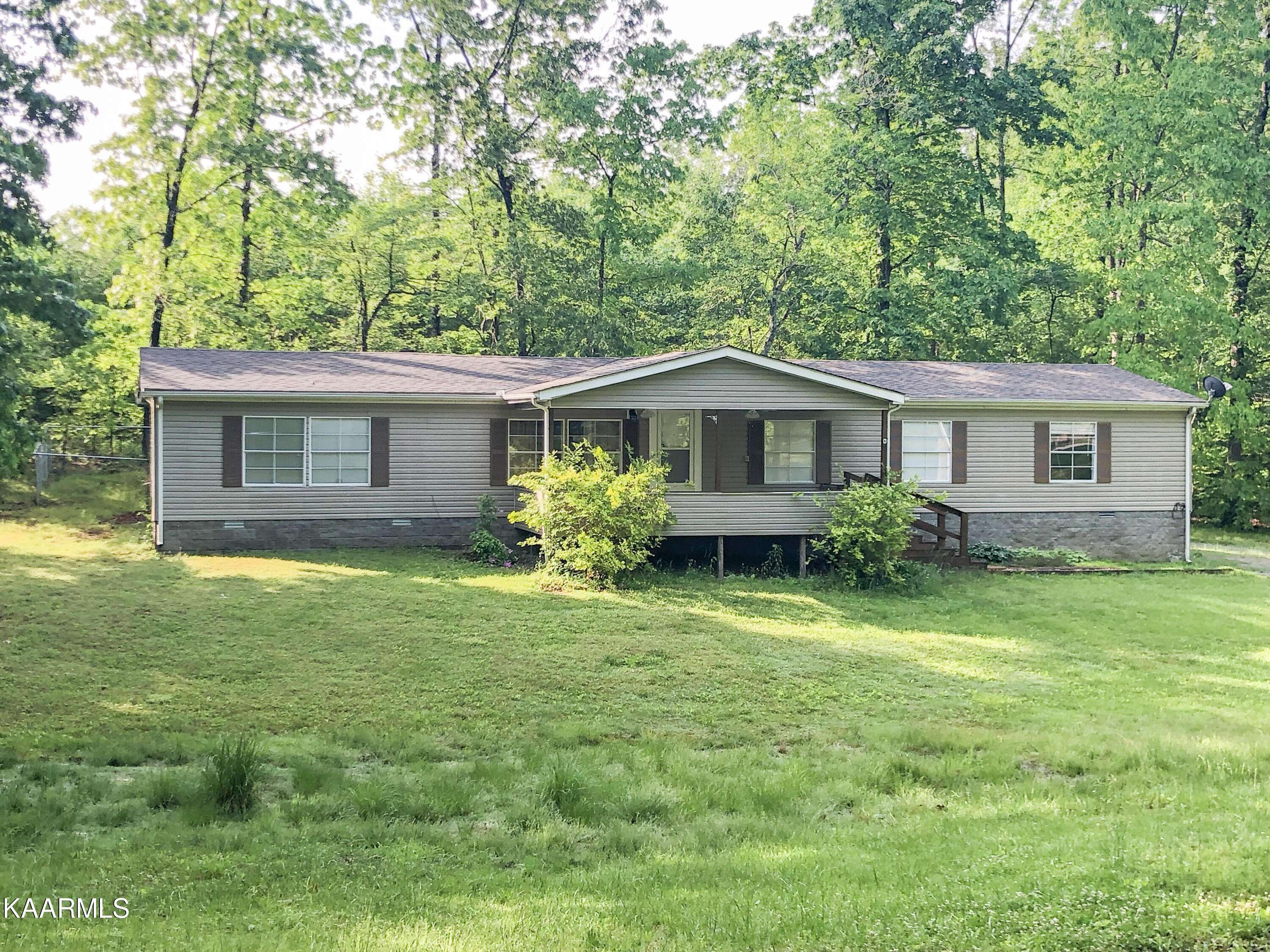 Crossville, TN 38571,760 Poplar DR