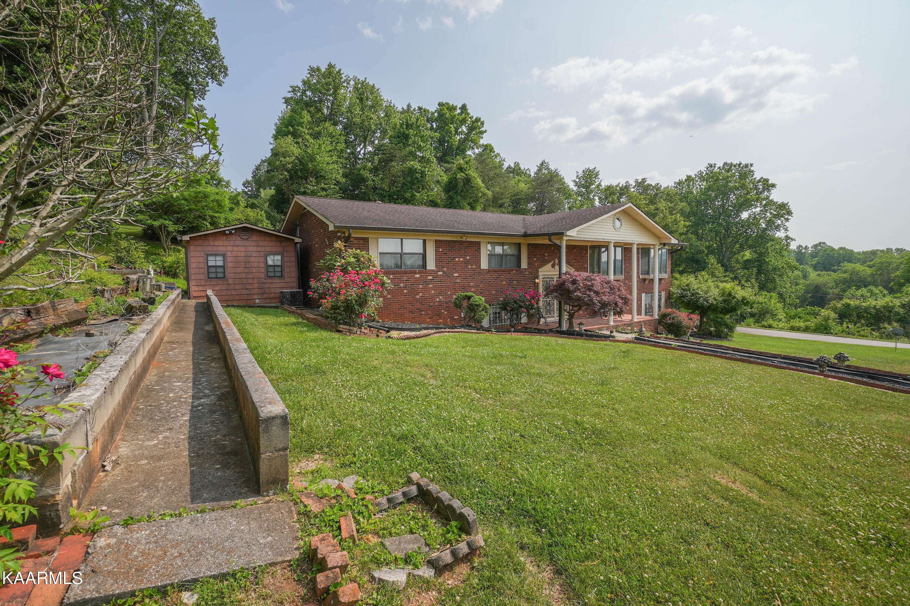 Louisville, TN 37777,1242 Top Hill CIR