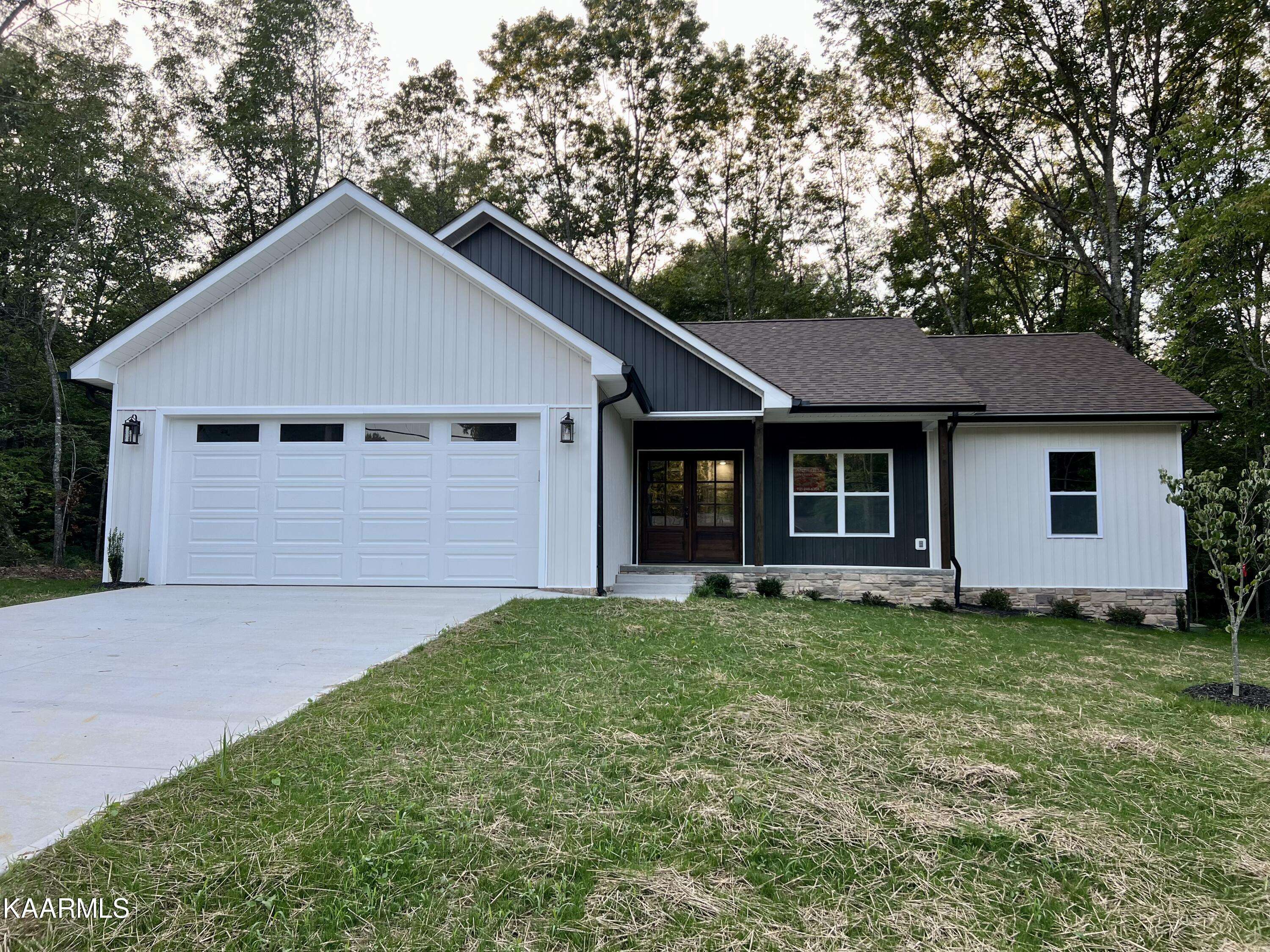 Crossville, TN 38558,166 Hawes CIR