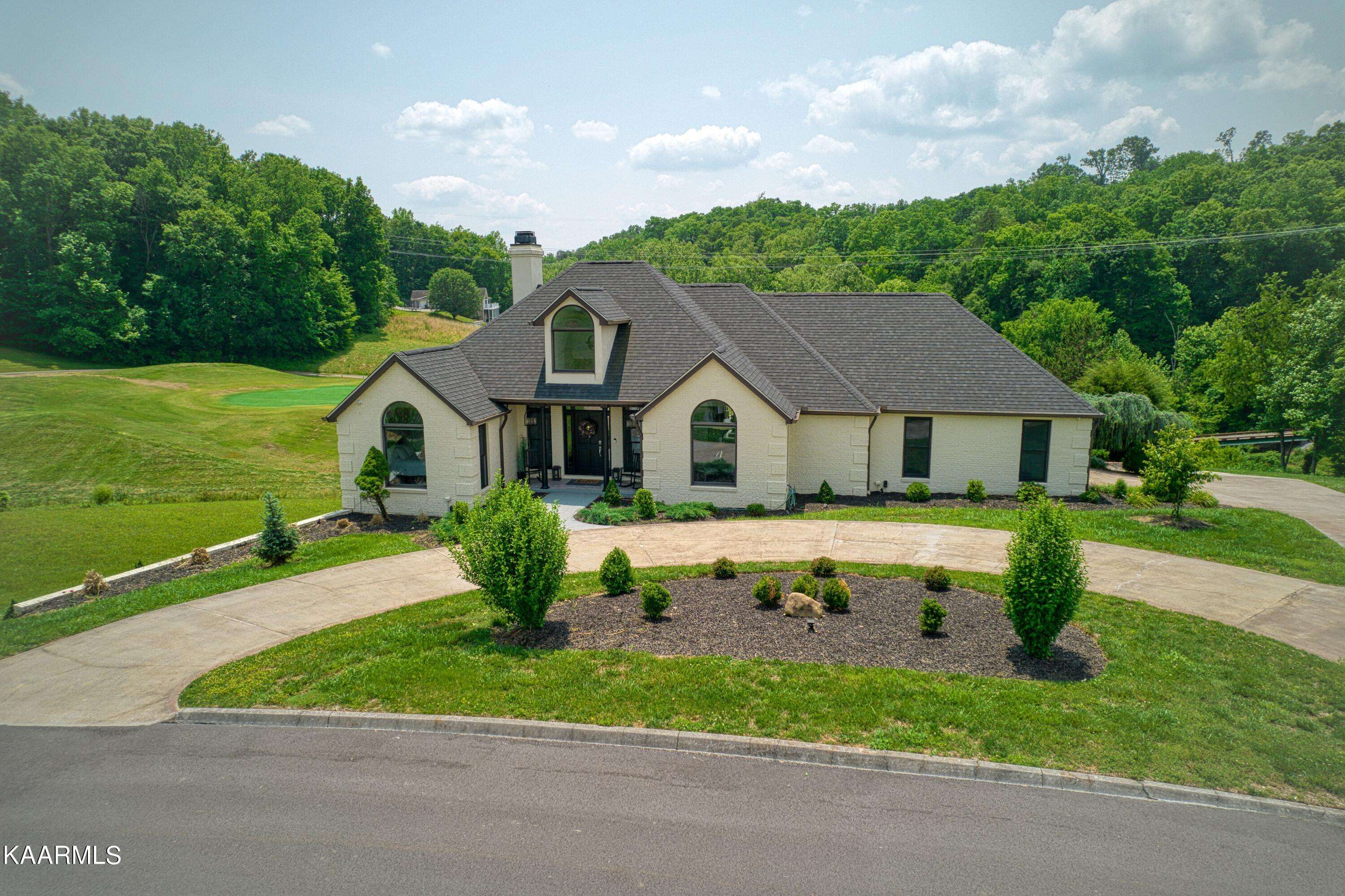 Sevierville, TN 37876,225 Bobwhite Tr