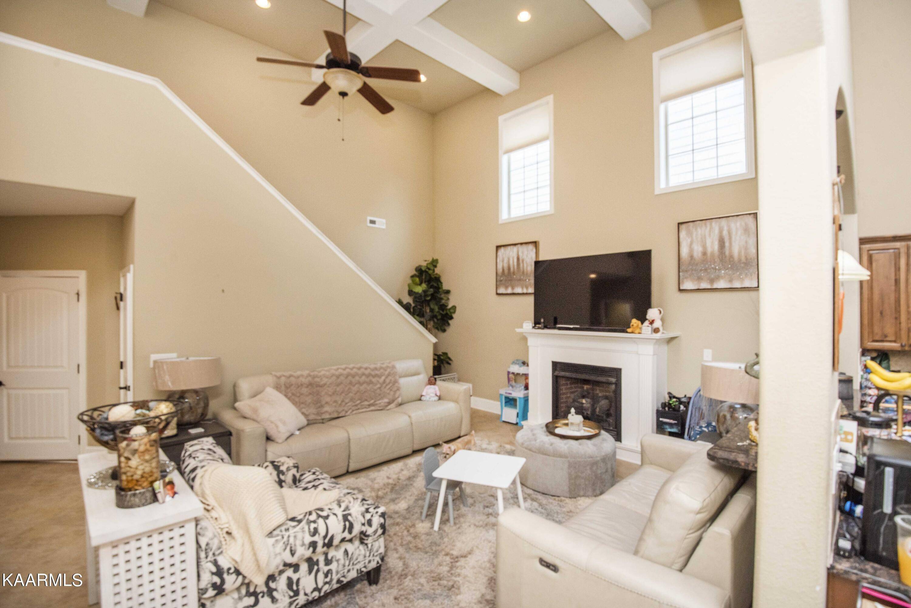 Knoxville, TN 37938,941 Bishop Knoll LN