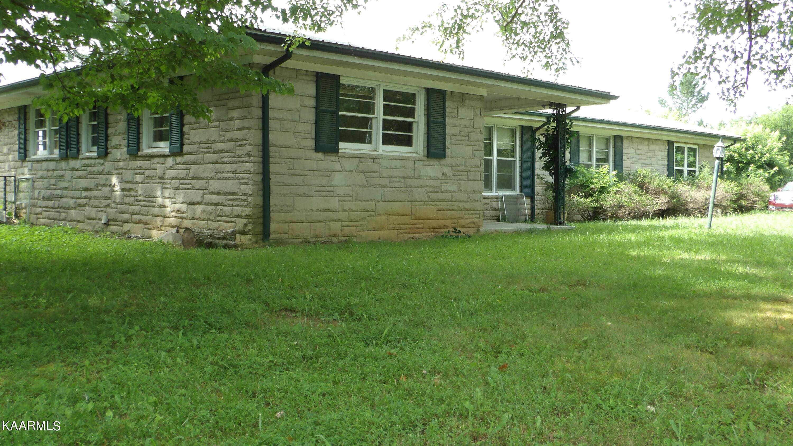 Gainesboro, TN 38562,107 Shady Lane