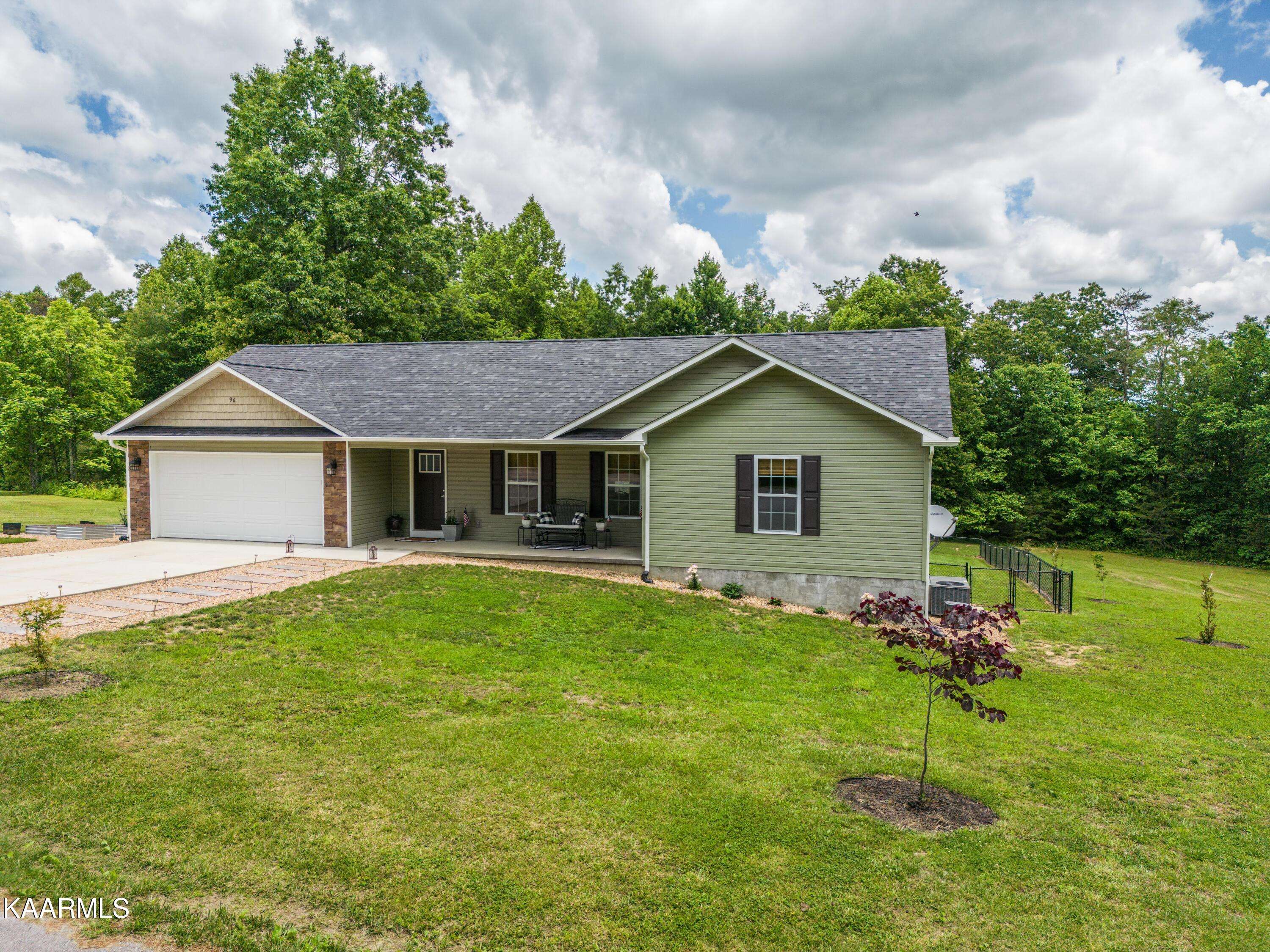 Crossville, TN 38571,96 Ferry Bend Tr