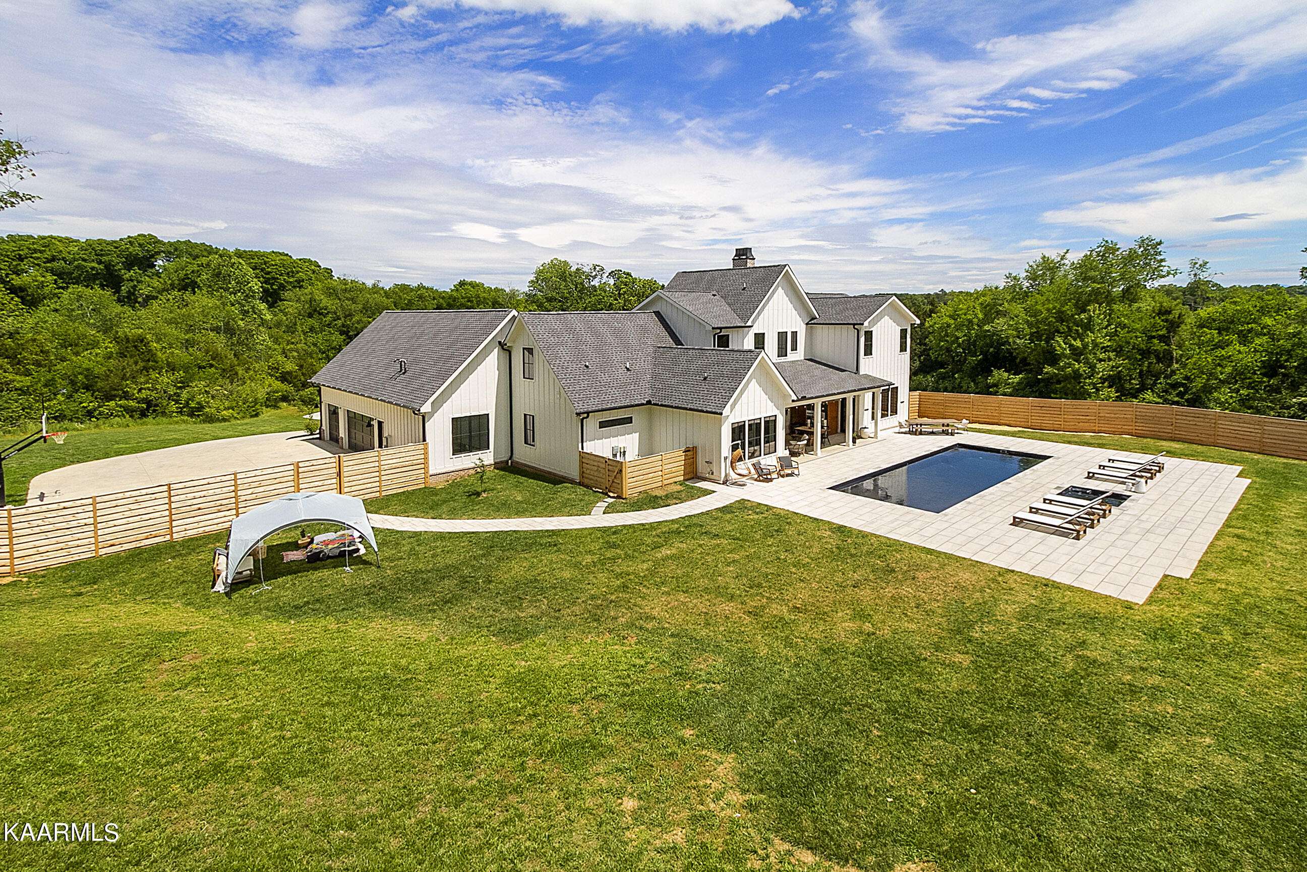 Lenoir City, TN 37772,2775 Wilson Rd