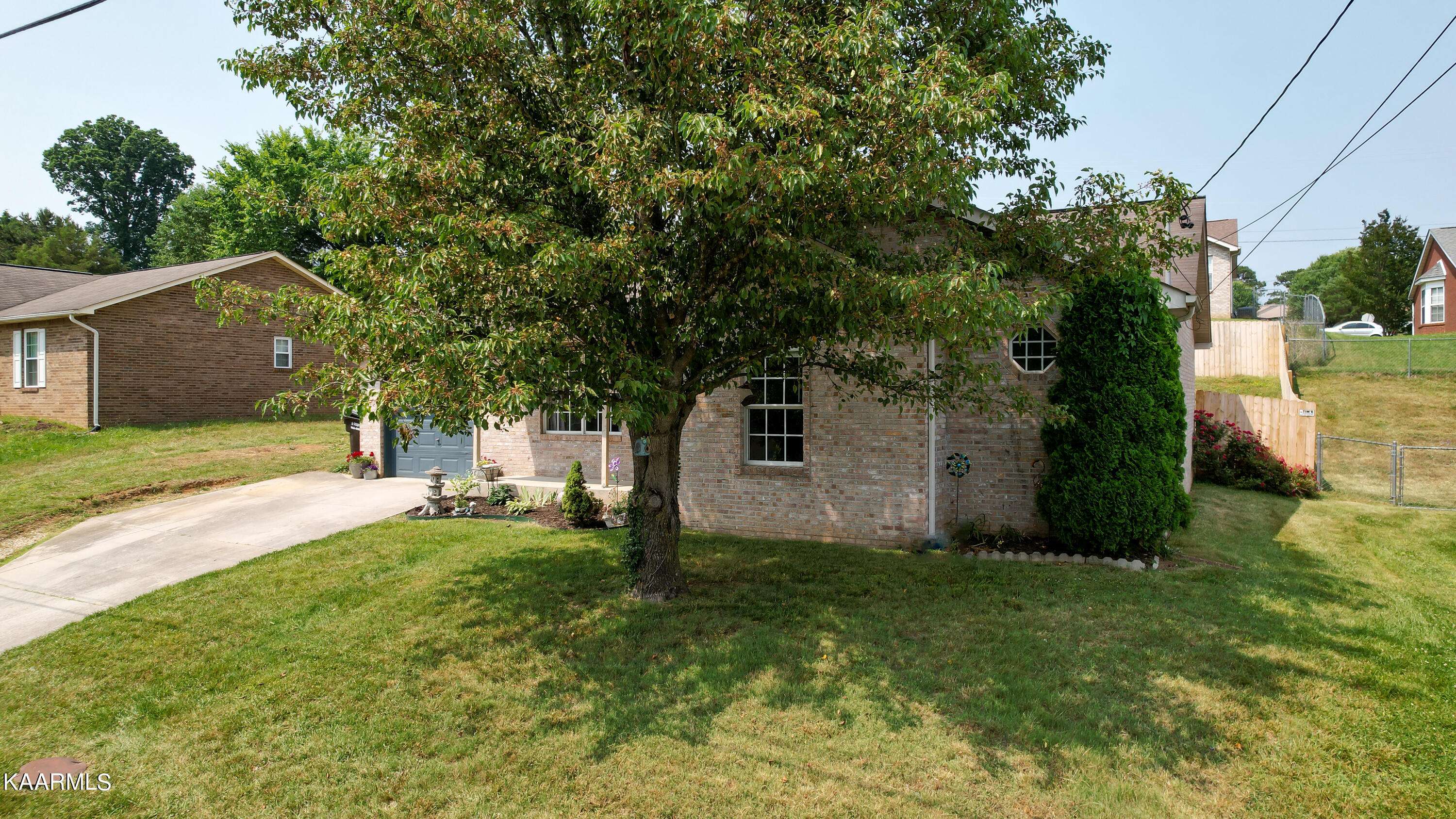 Knoxville, TN 37938,8134 Marsala LN