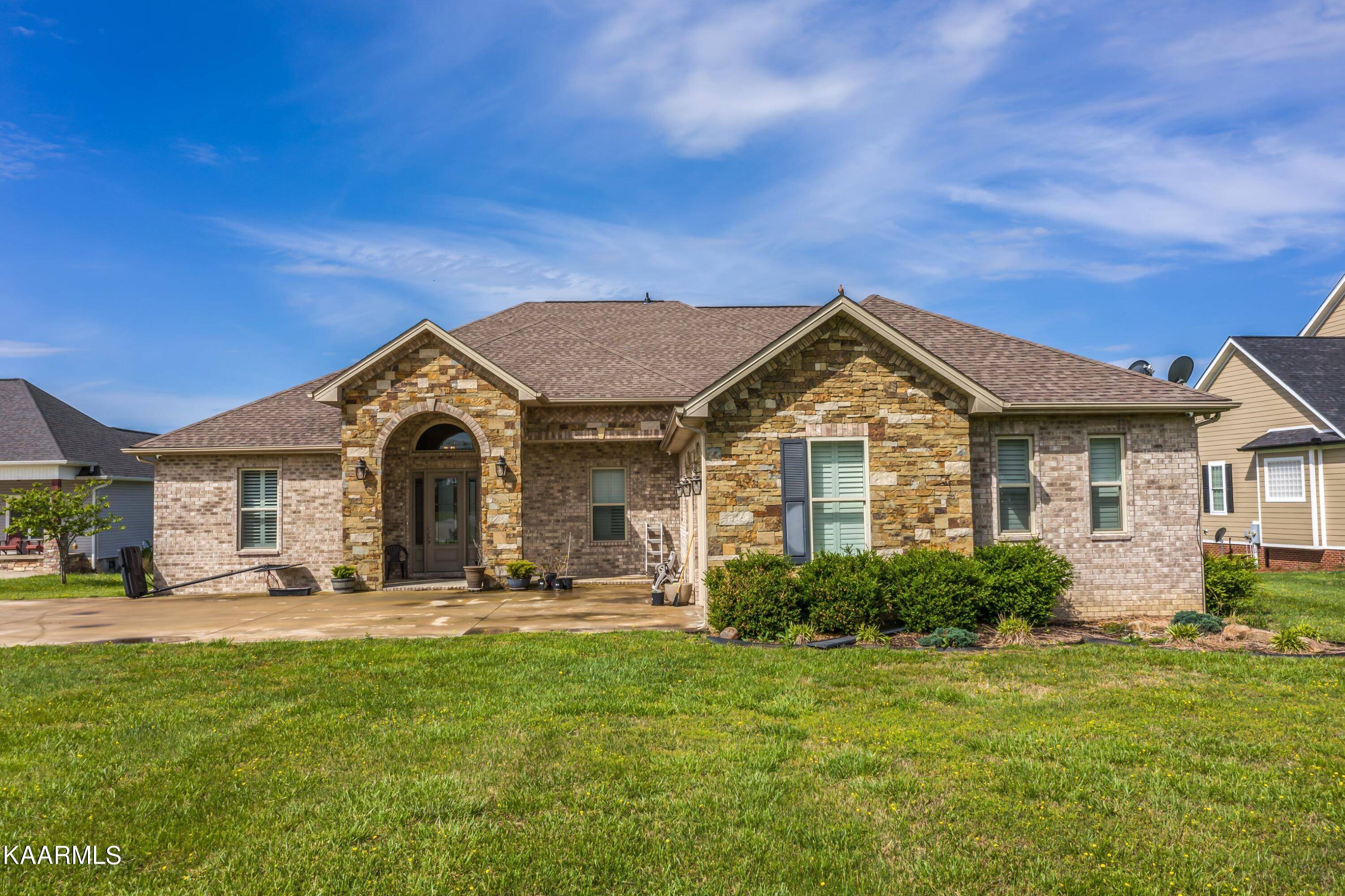 Dandridge, TN 37725,130 Duck Pond DR