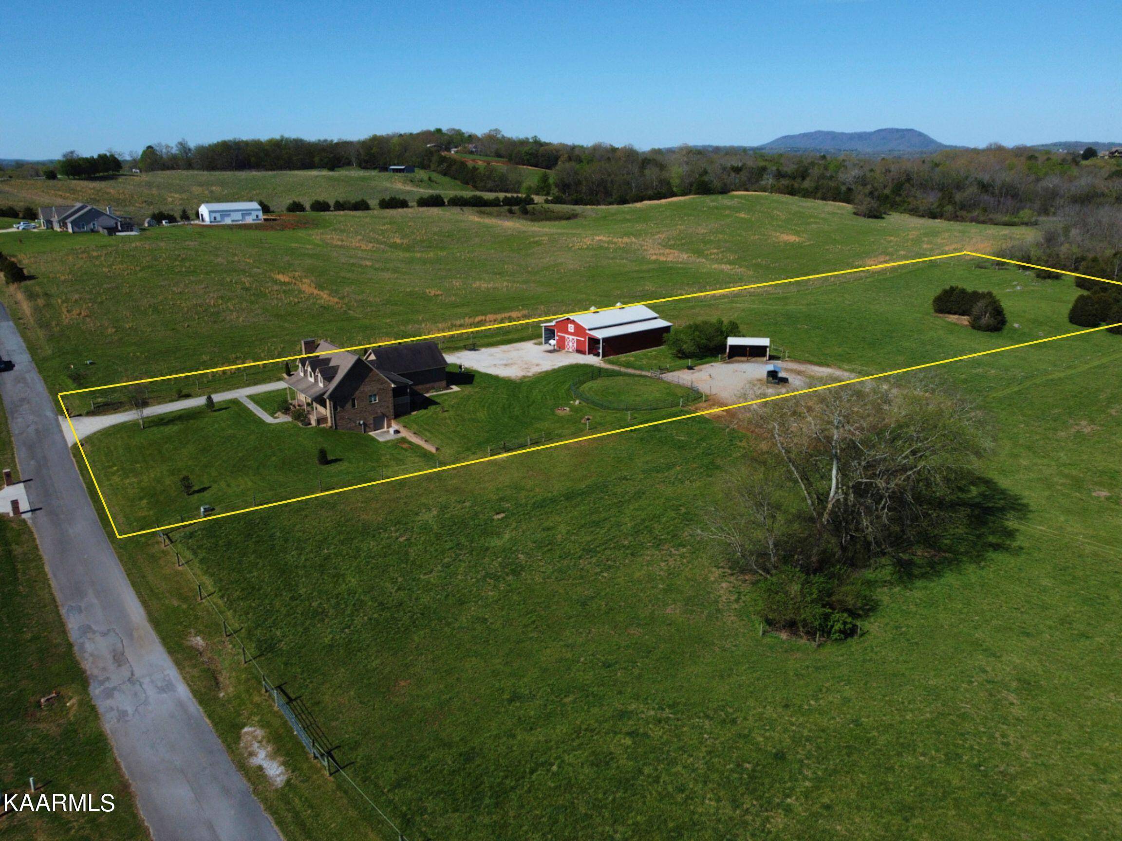 Blaine, TN 37709,936 Cliff Top Rd