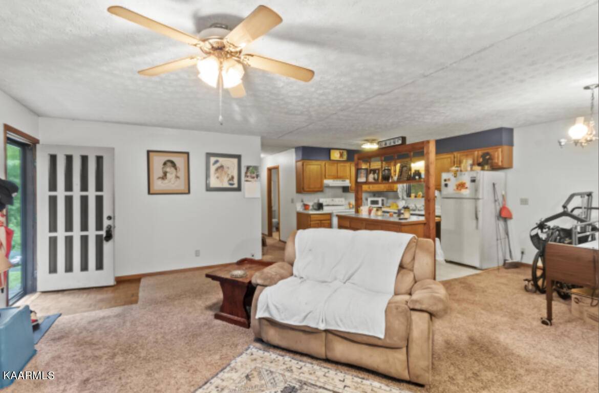 Andersonville, TN 37705,160 Seiber LN