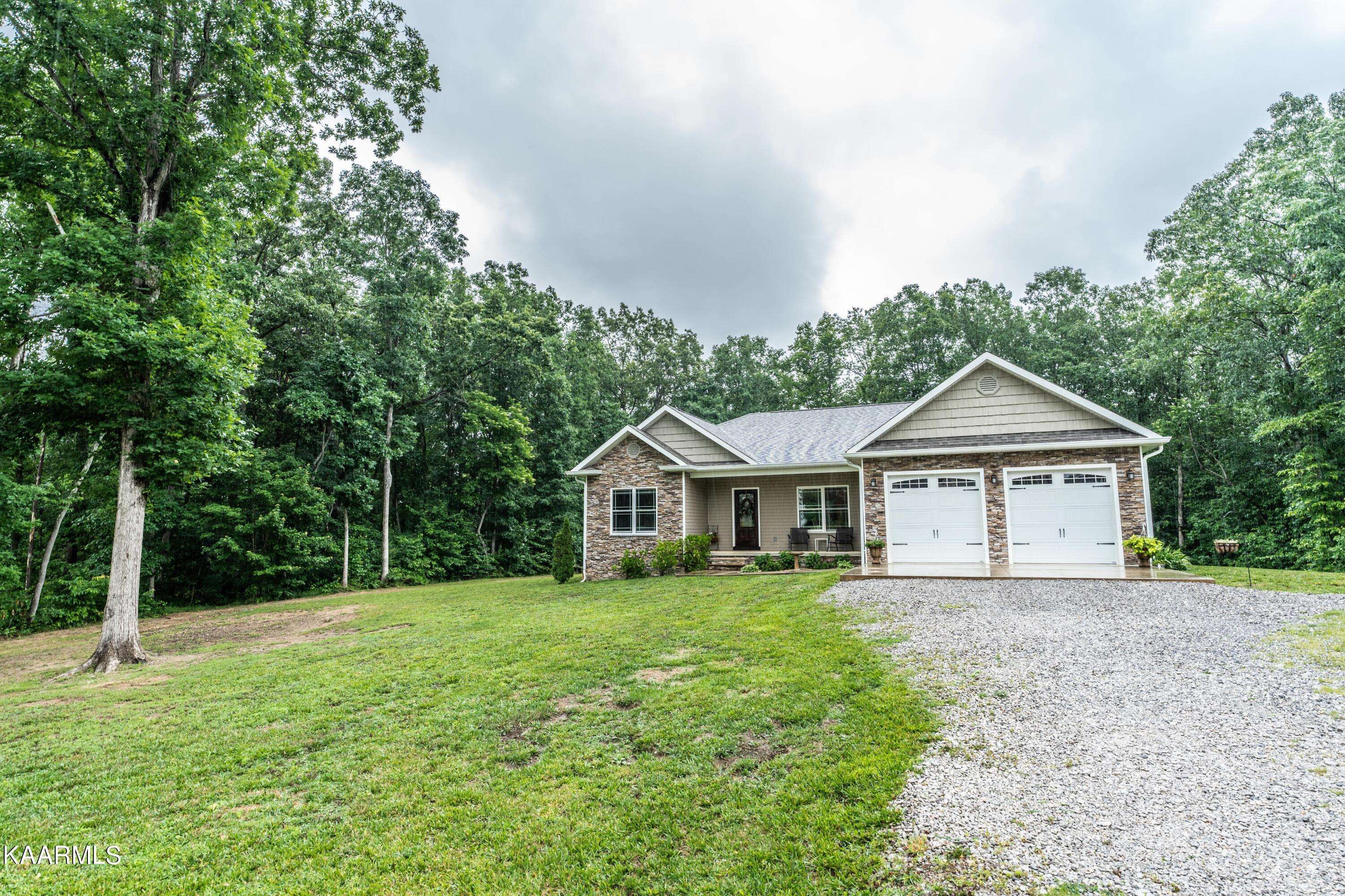 Clarkrange, TN 38553,795 Clear Creek Pkwy