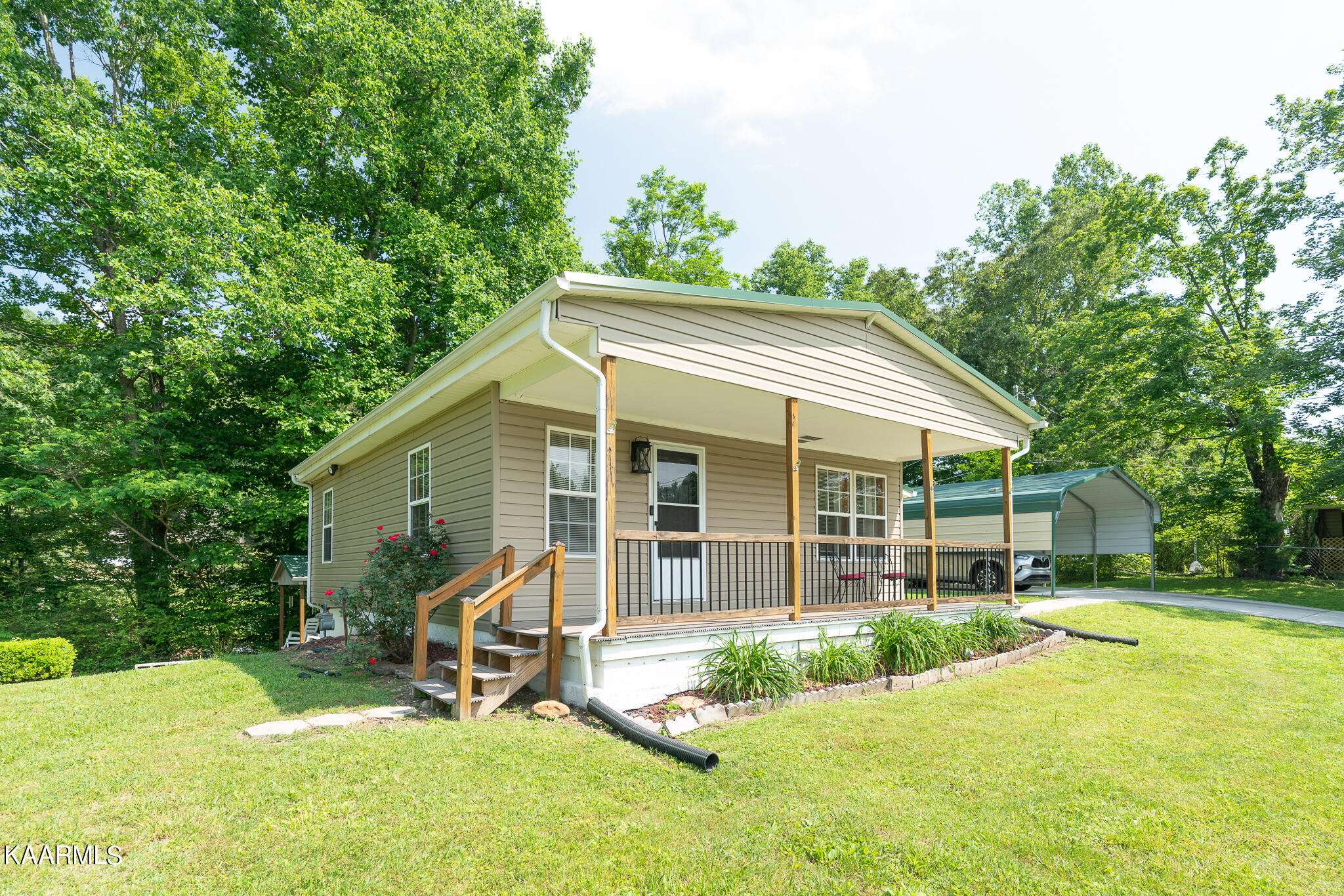 Oliver Springs, TN 37840,631 Butler Mill Rd