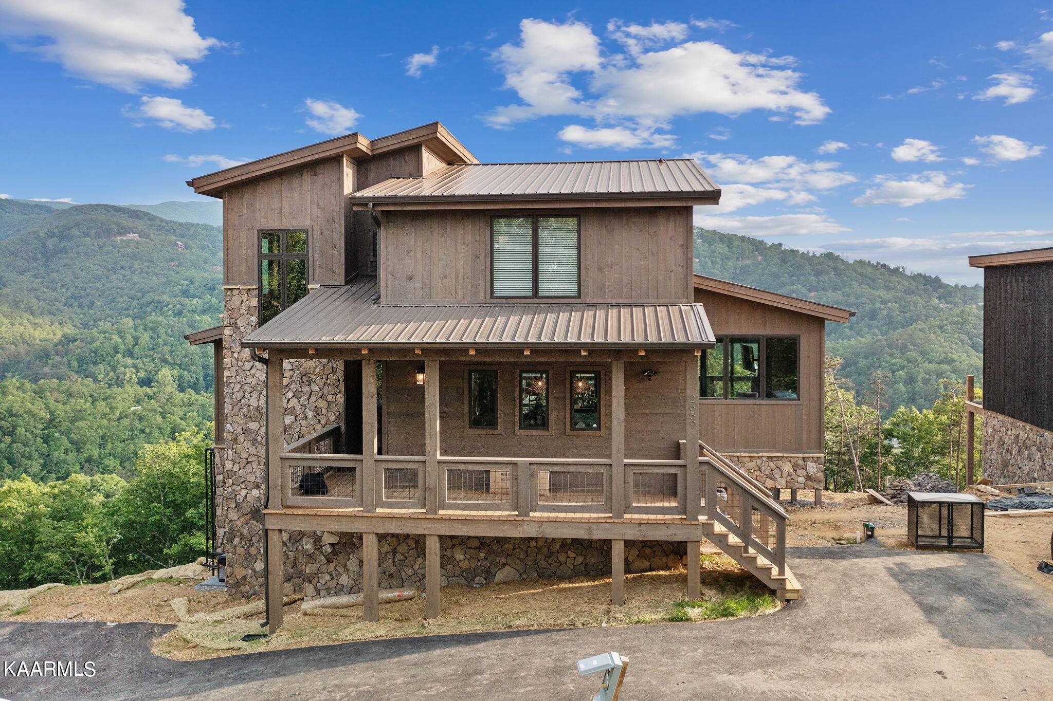 Sevierville, TN 37876,2659 Cloud View DR