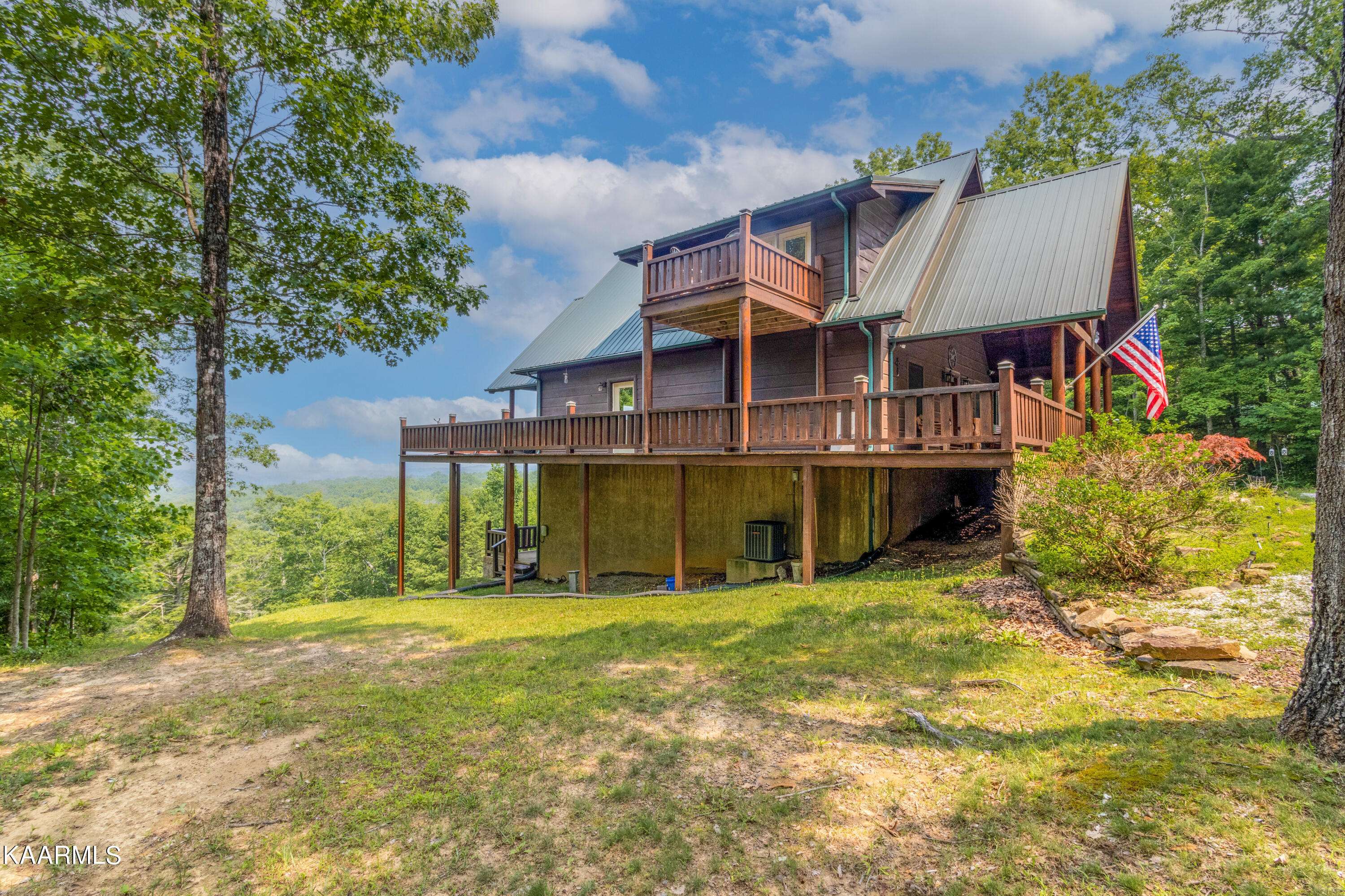 Oneida, TN 37841,435 John J Smith Rd