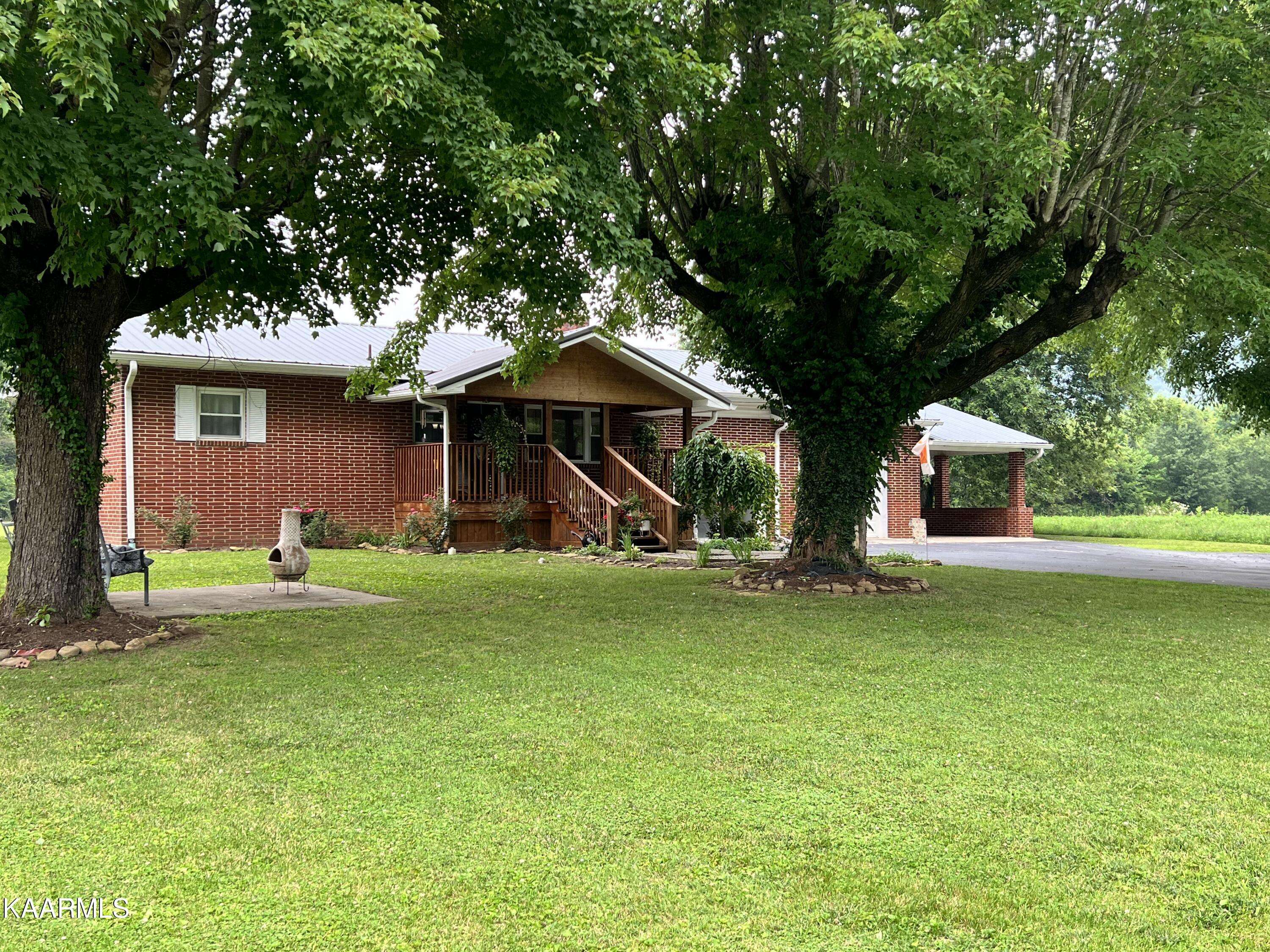 Newcomb, TN 37819,196 Wooldridge PIKE