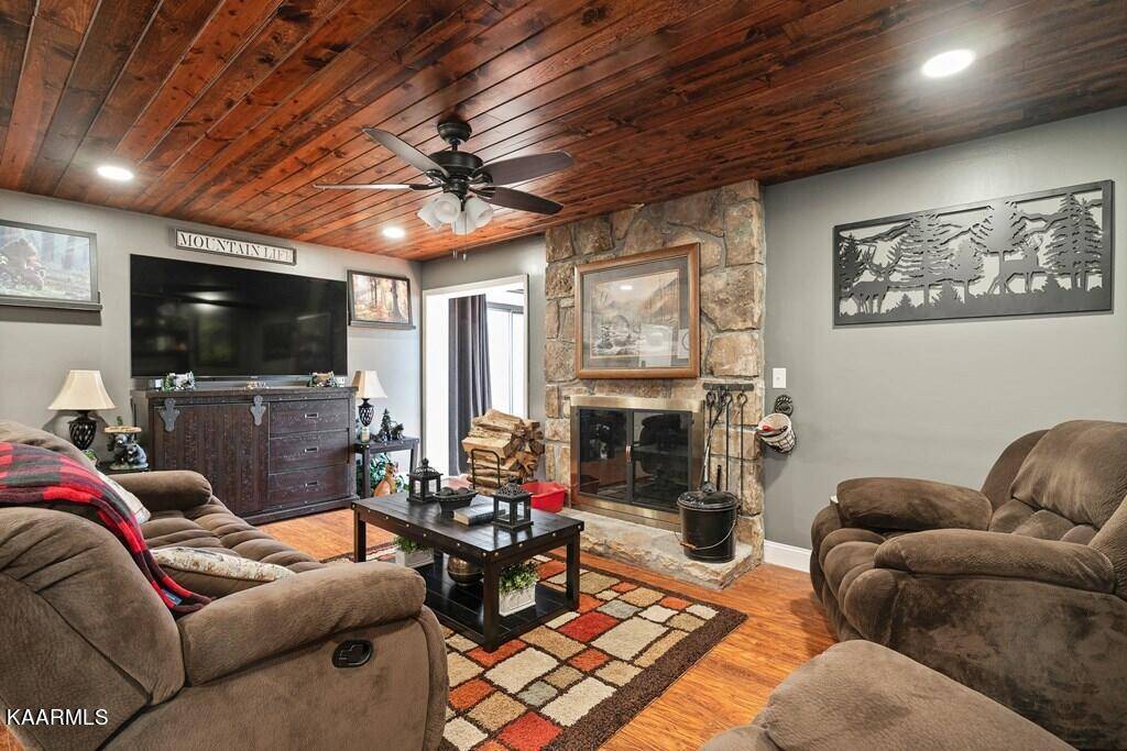 Gatlinburg, TN 37738,1050 Ski View DR #401