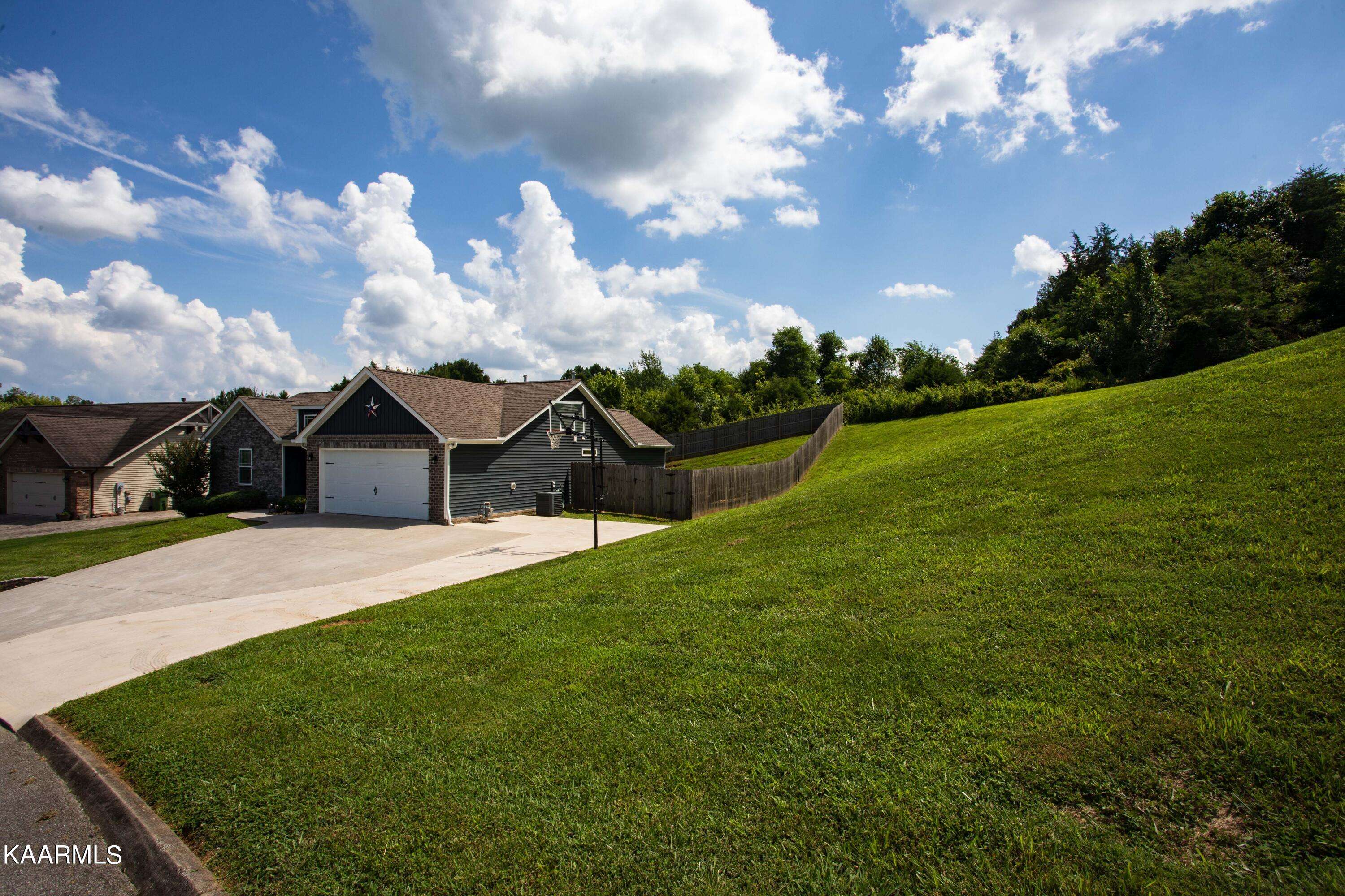 Corryton, TN 37721,5923 Whisper Ridge LN