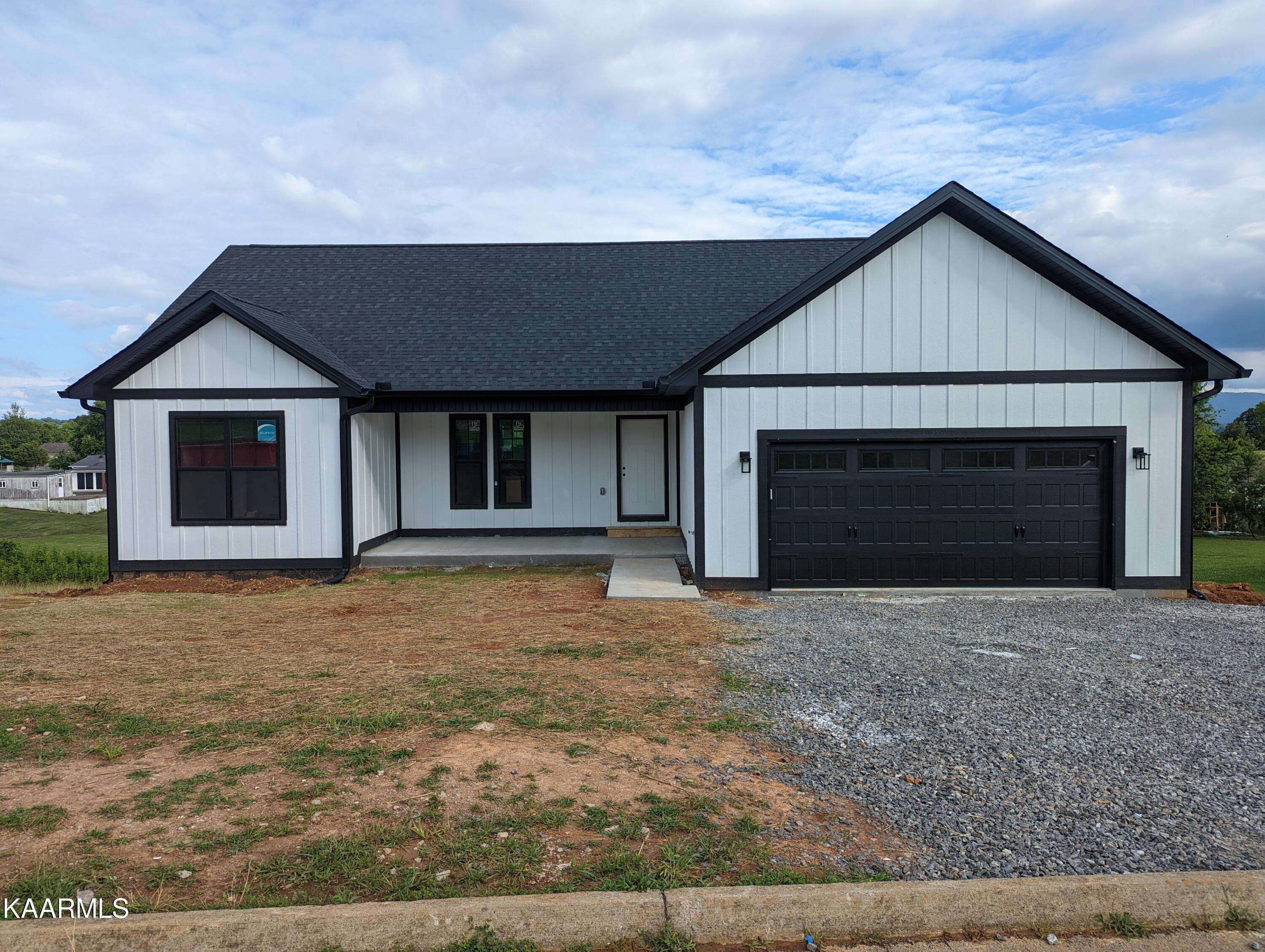 Kodak, TN 37764,735 Tuckahoe View Trail