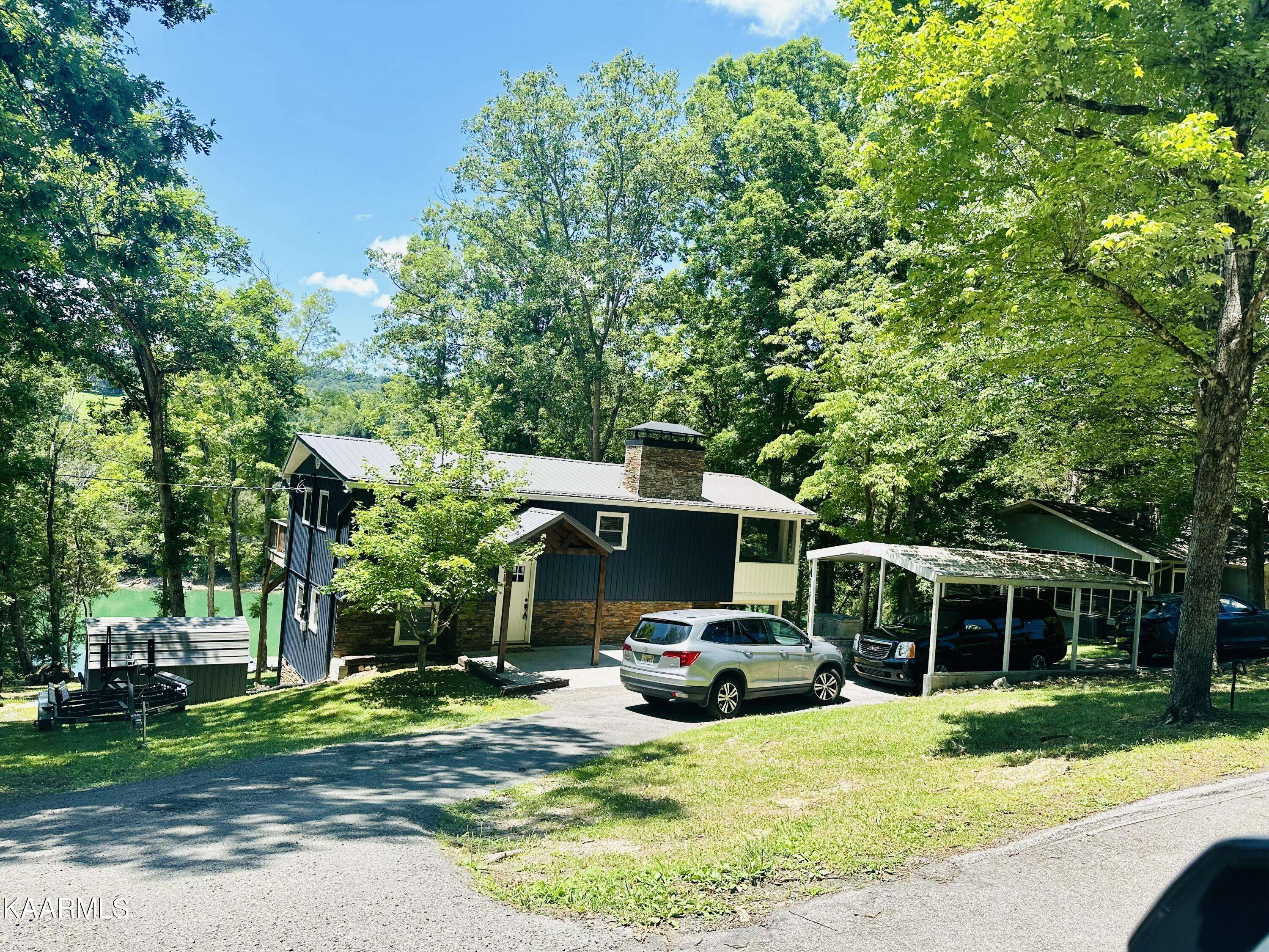 New Tazewell, TN 37825,450 CAPE NORRIS Rd