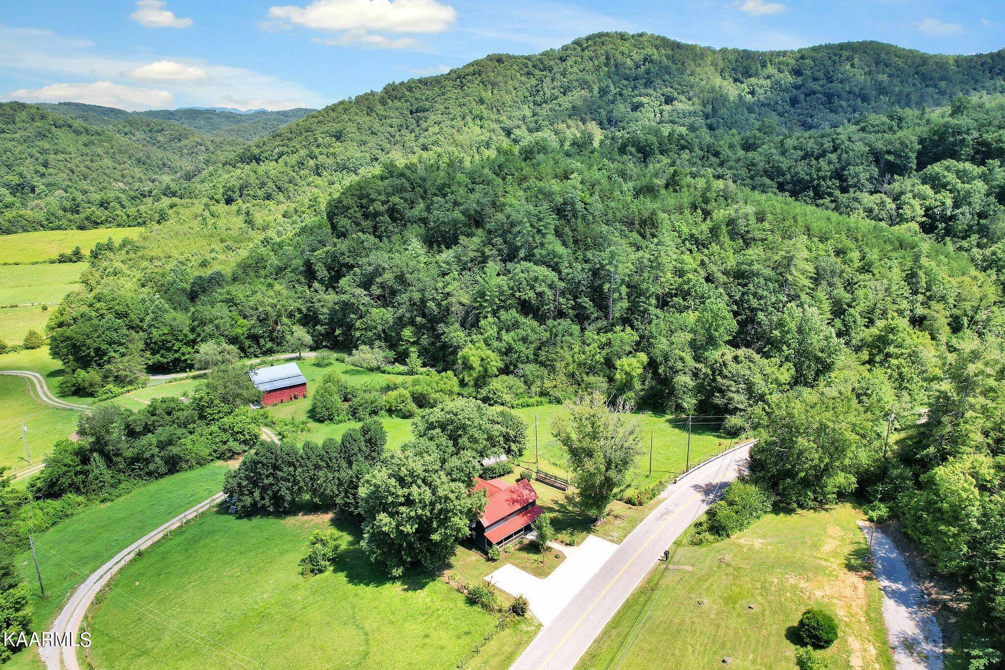 Tellico Plains, TN 37385,5861 Highway 360