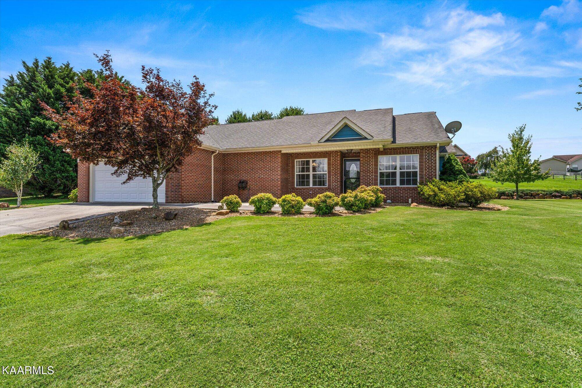 Dandridge, TN 37725,1846 Pheasant Crossing DR