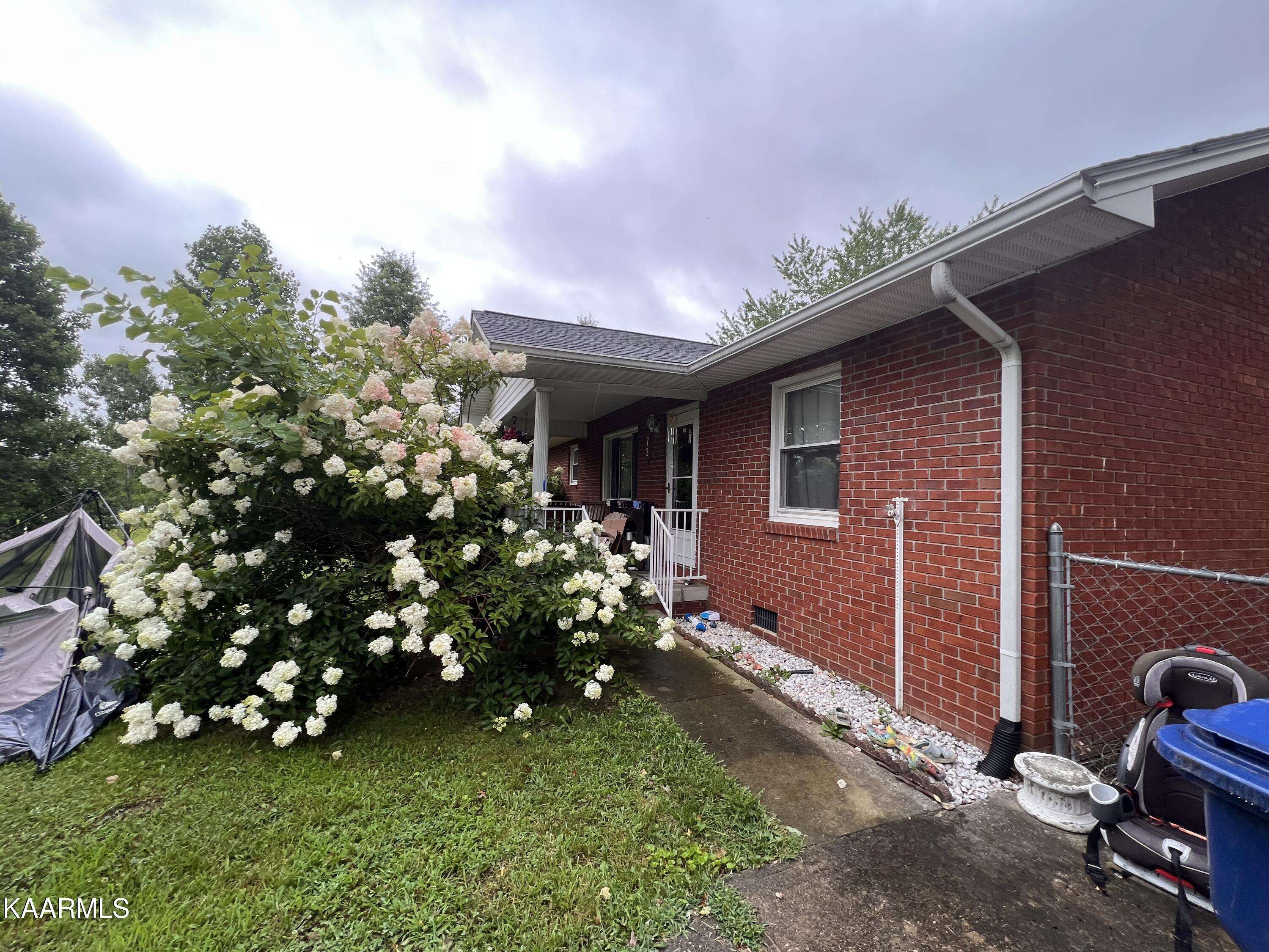 London, KY 40744,72 Courtney LN