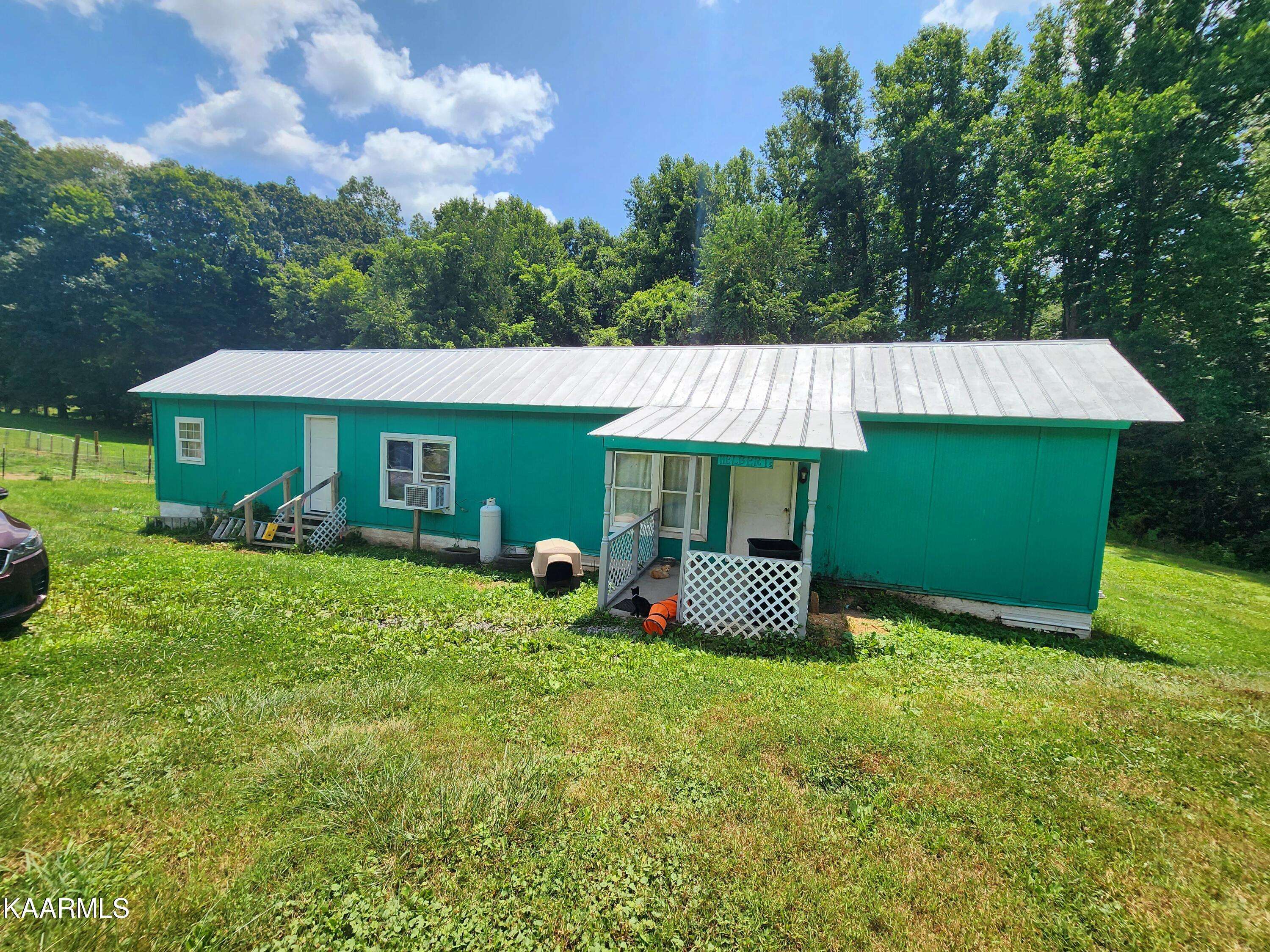 Jonesville, VA 24263,695 Old Harlan Rd